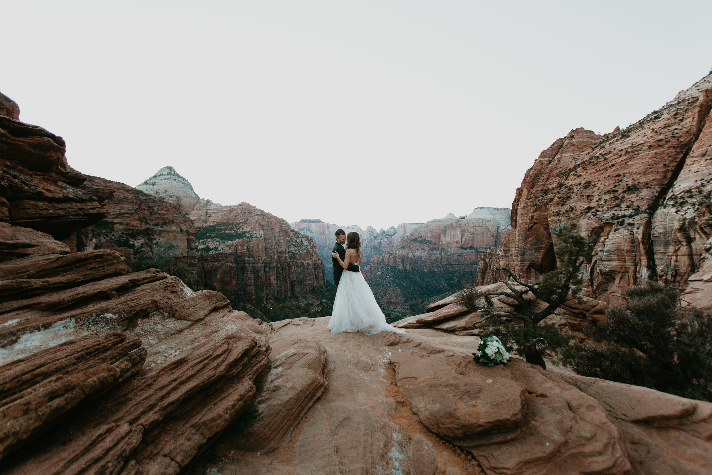 nicole-daacke-photography-zion-national-park-elopement-photographer-canyon-overlook-trail-elope-hiking-adventure-wedding-photos-fall-utah-red-rock-canyon-stgeorge-eloping-photographer-82.jpg