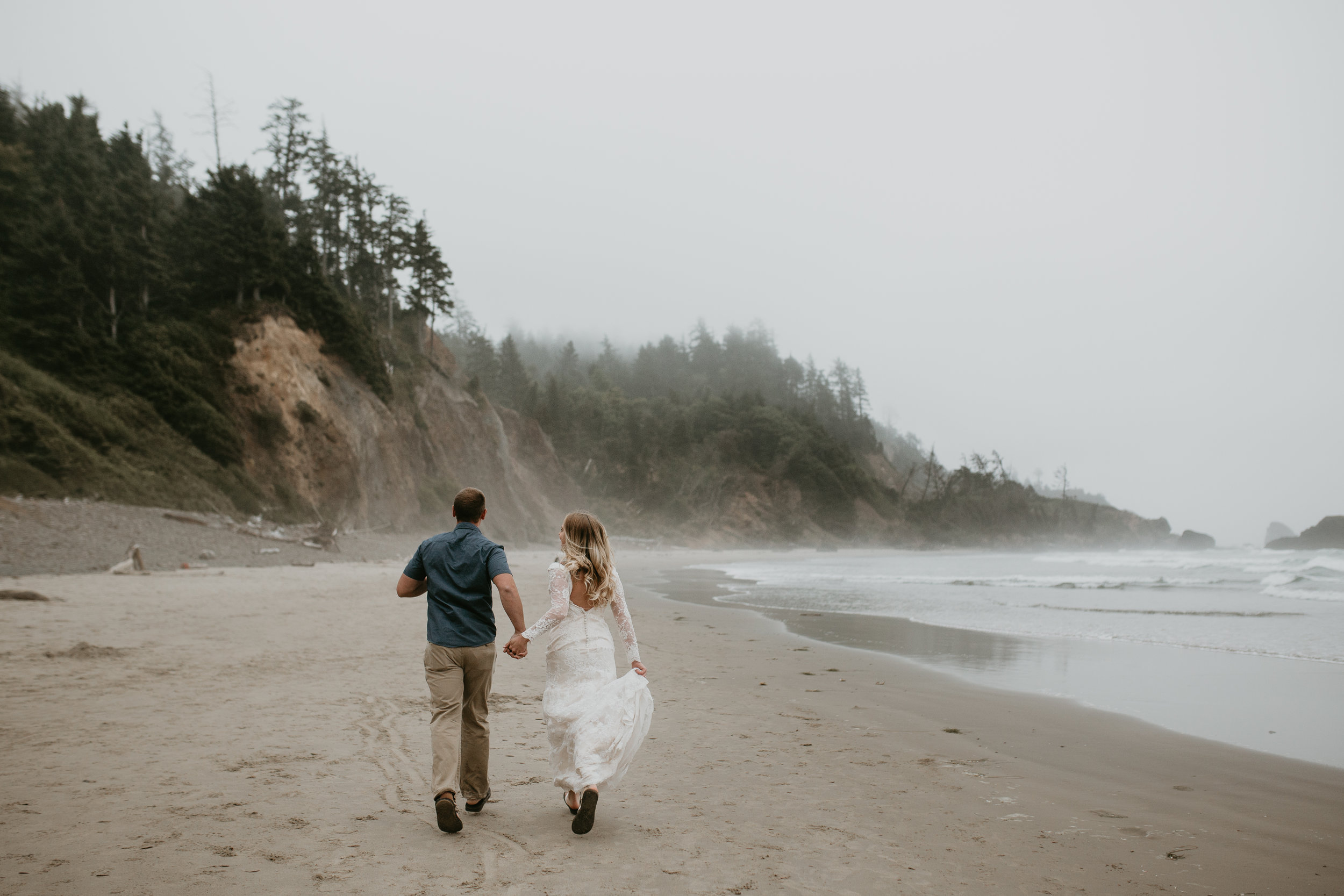 nicole-daacke-photography-ecola-state-park-oregon-elopement-bridal-photos-photographer-for-cannon-beach-elopement-oregon-coast-elopement-photographer-foggy-summer-elopement-cannon-beach-best-adventure-elopement-photographer-6950.jpg