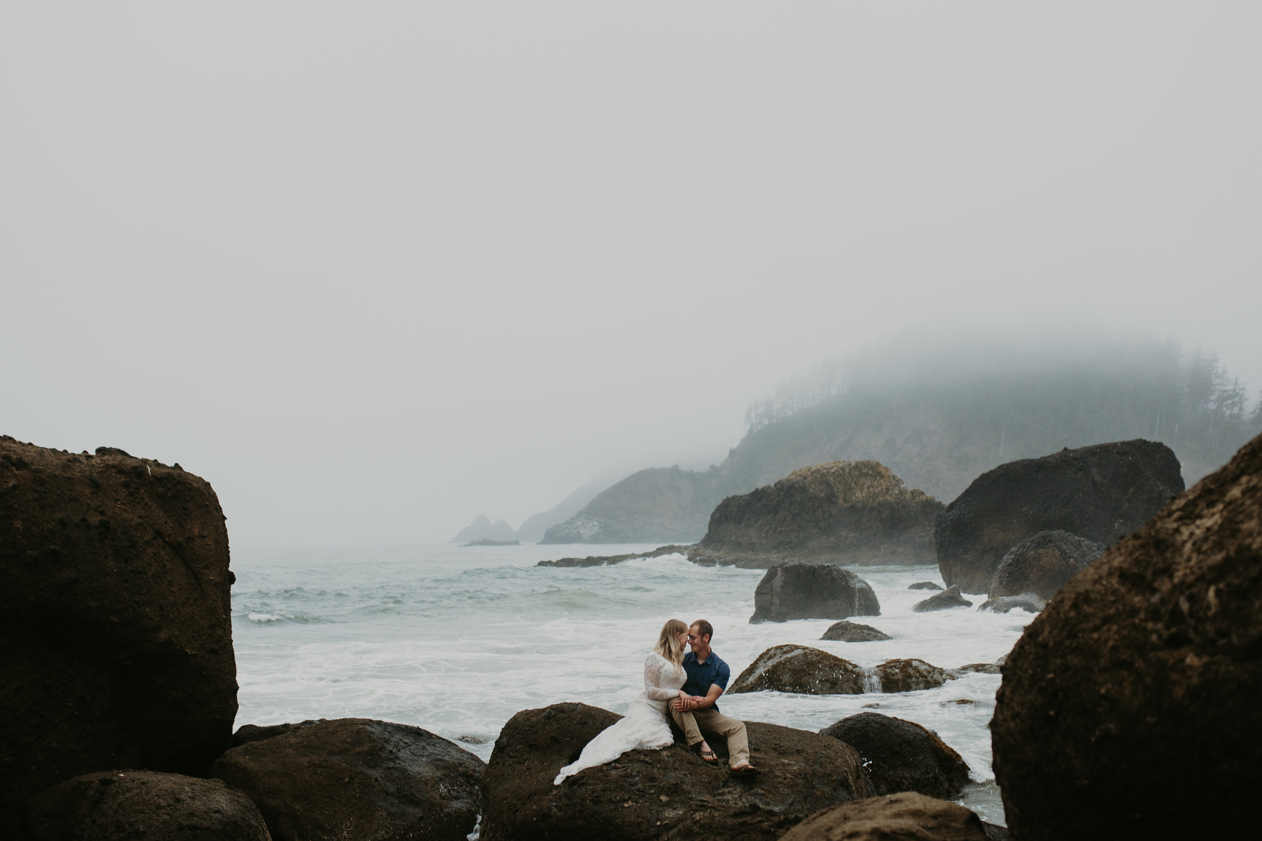 nicole-daacke-photography-ecola-state-park-oregon-elopement-bridal-photos-photographer-for-cannon-beach-elopement-oregon-coast-elopement-photographer-foggy-summer-elopement-cannon-beach-best-adventure-elopement-photographer-7032.jpg