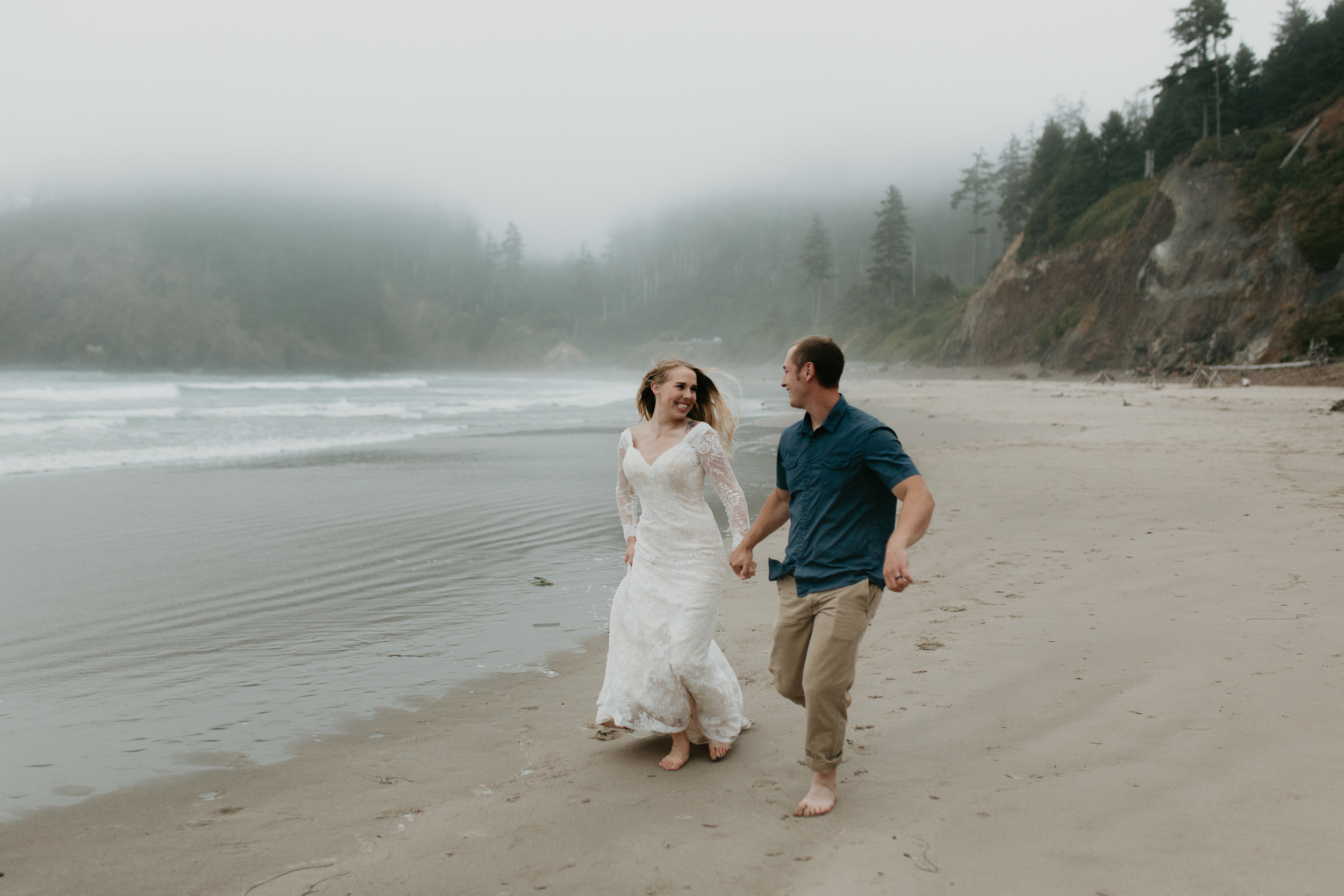 nicole-daacke-photography-ecola-state-park-oregon-elopement-bridal-photos-photographer-for-cannon-beach-elopement-oregon-coast-elopement-photographer-foggy-summer-elopement-cannon-beach-best-adventure-elopement-photographer-7060.jpg