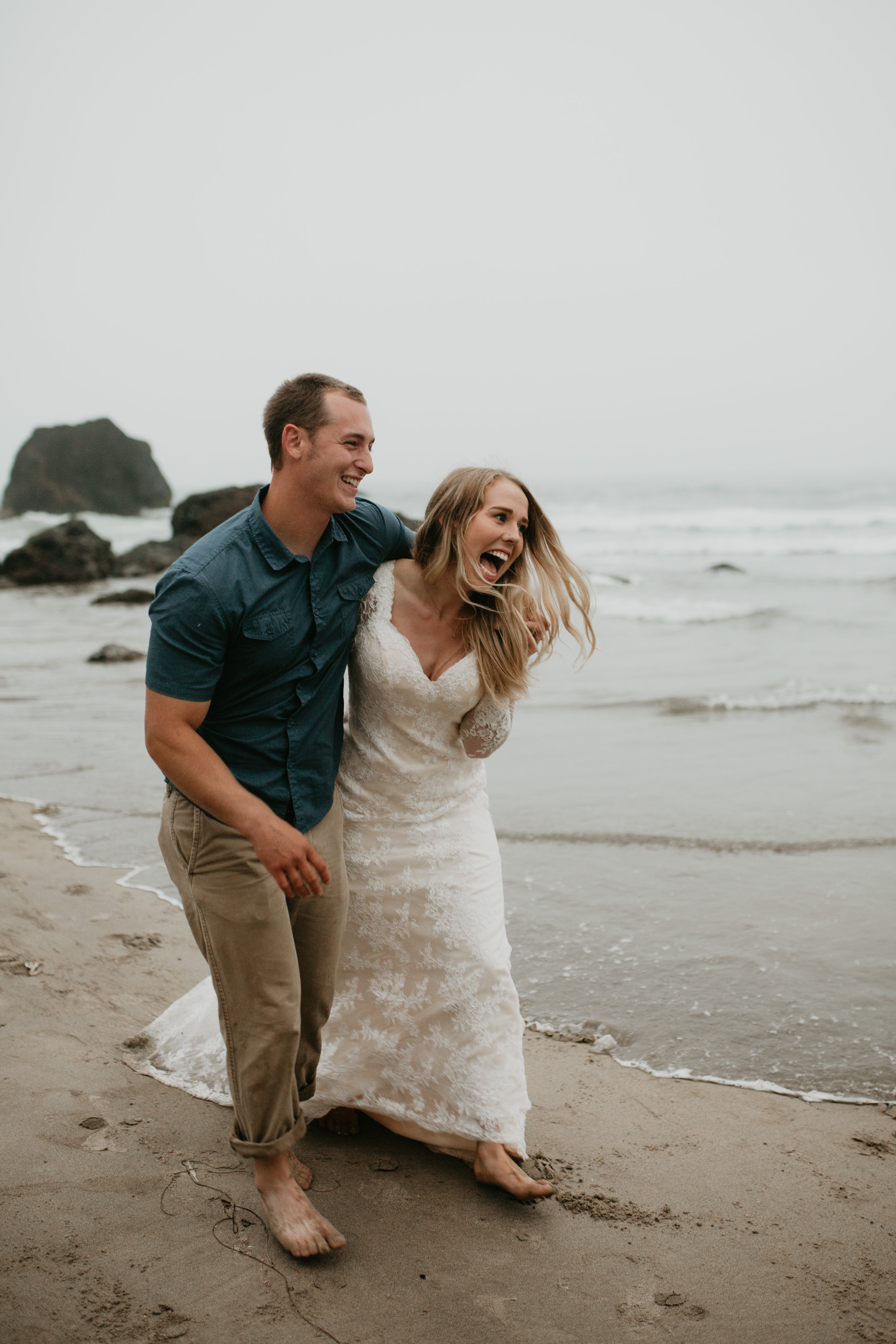 nicole-daacke-photography-ecola-state-park-oregon-elopement-bridal-photos-photographer-for-cannon-beach-elopement-oregon-coast-elopement-photographer-foggy-summer-elopement-cannon-beach-best-adventure-elopement-photographer-7124.jpg