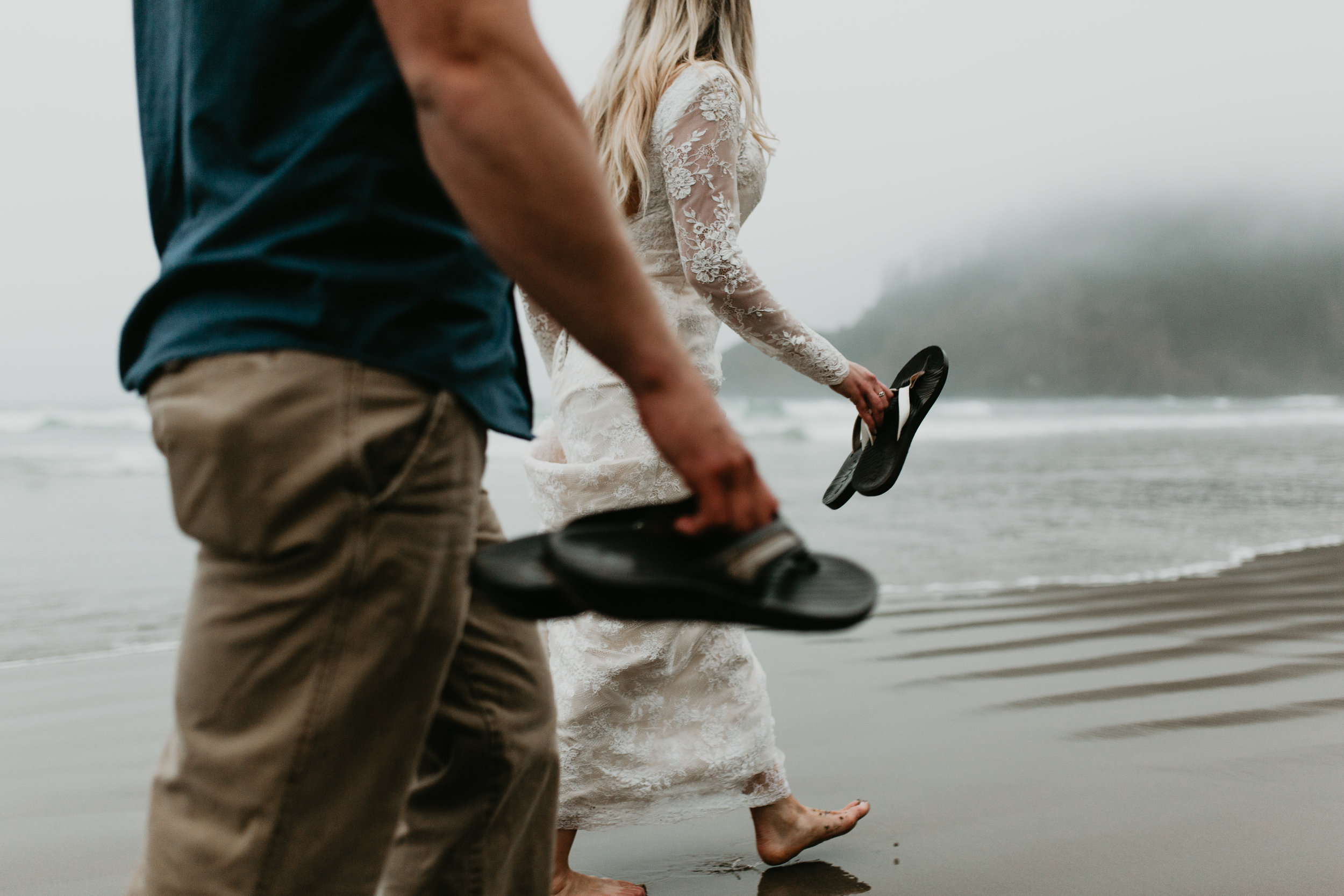 nicole-daacke-photography-ecola-state-park-oregon-elopement-bridal-photos-photographer-for-cannon-beach-elopement-oregon-coast-elopement-photographer-foggy-summer-elopement-cannon-beach-best-adventure-elopement-photographer-7144.jpg