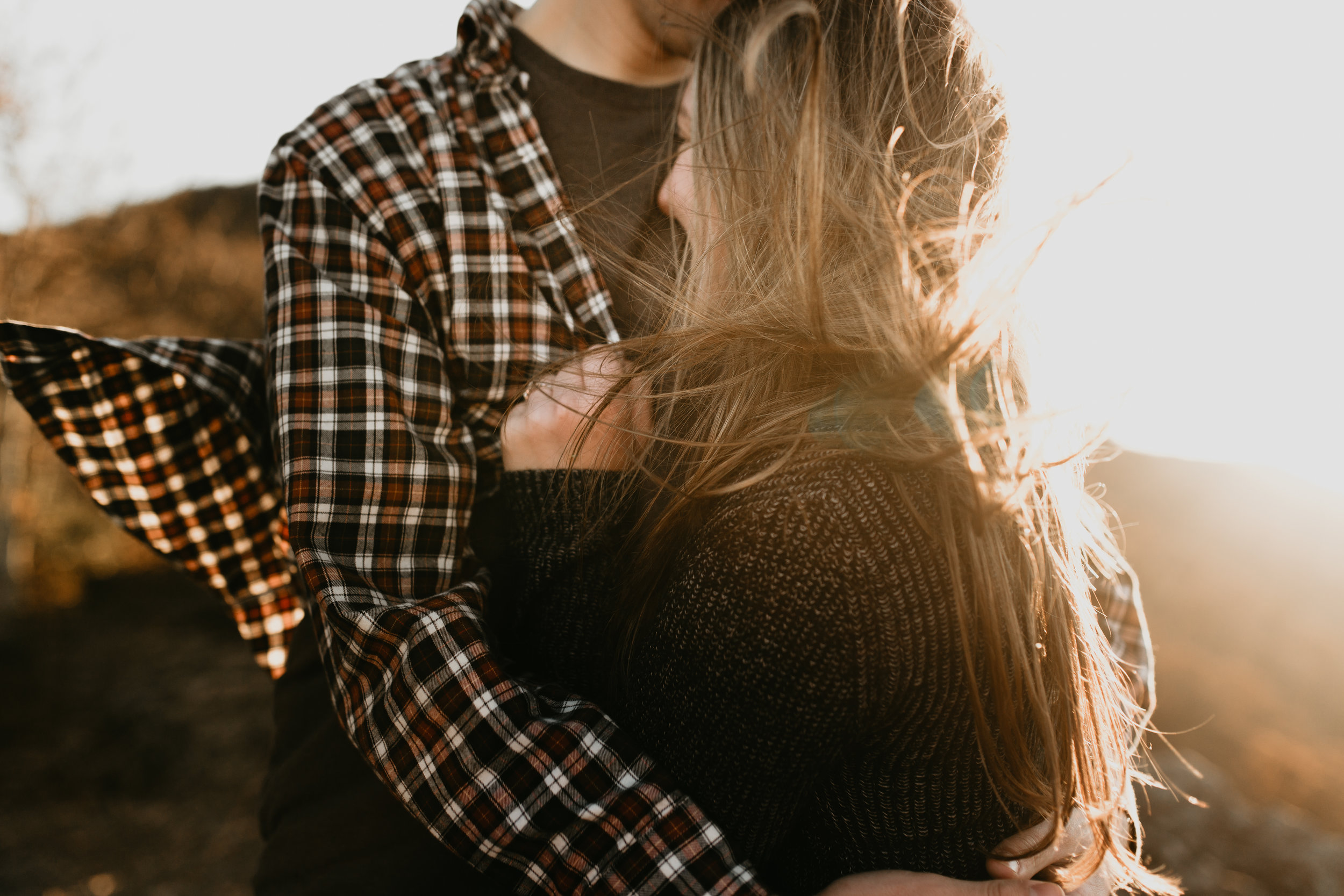 nicole-daacke-photography-shenandoah-national-park-adventure-engagement-session-with-fall-foliage-shenandoah-elopement-photographer-engagement-photos-in-virginia-charlottesville-national-park-adventure-elopement-photographer-3771.jpg