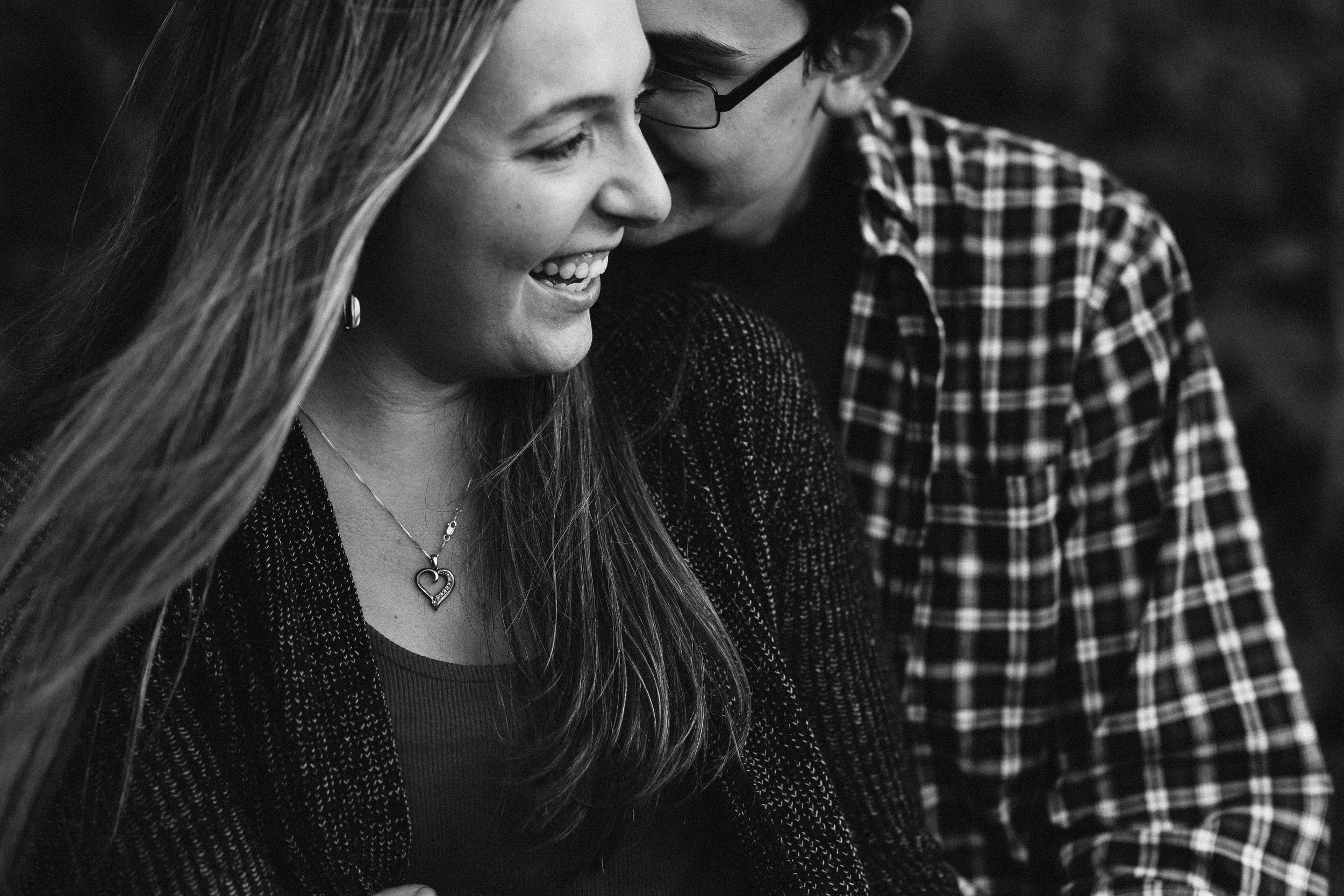 nicole-daacke-photography-shenandoah-national-park-adventure-engagement-session-with-fall-foliage-shenandoah-elopement-photographer-engagement-photos-in-virginia-charlottesville-national-park-adventure-elopement-photographer-3853.jpg