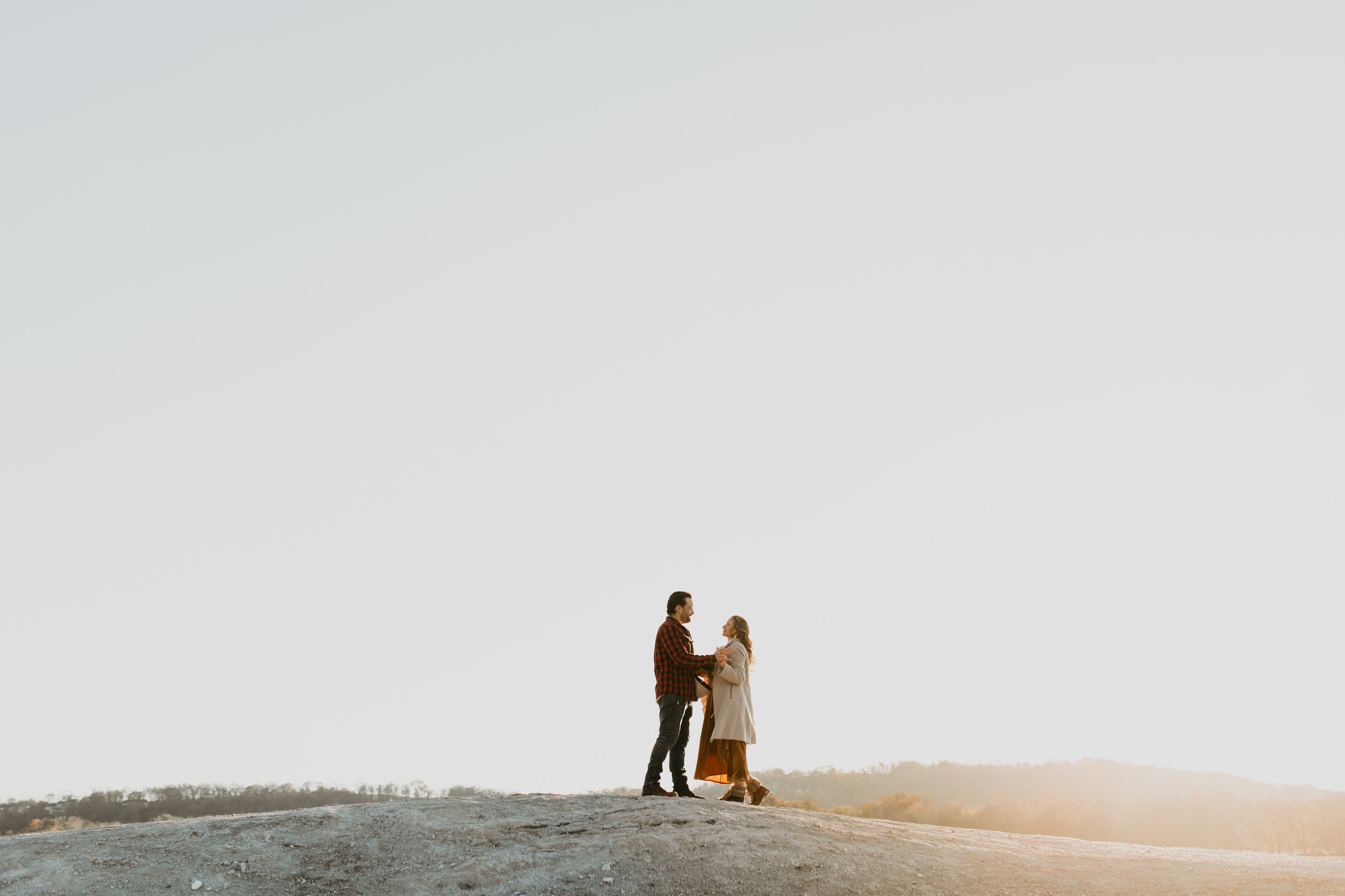 nicole-daacke-photography-white-cliffs-of-conoy-in-lancaster-pa-pennsylvania-adventure-session-adventure-elopement-photographer-engagement session-in-lancaster-pa-photographer-golden-sunset-winter-solstice-wedding-riverside-elopement-4065.jpg