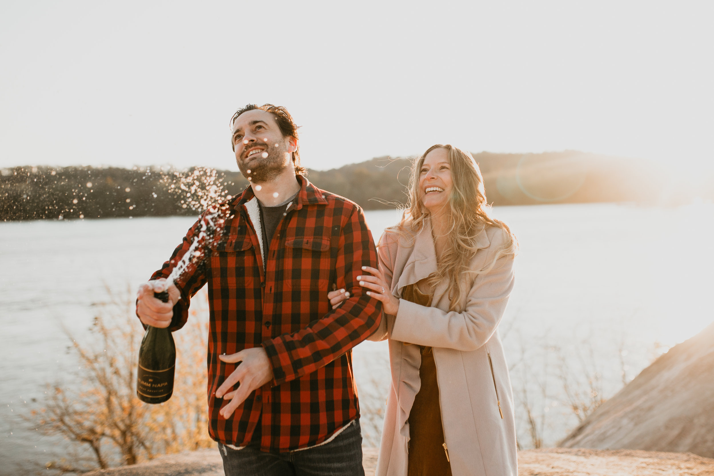 nicole-daacke-photography-white-cliffs-of-conoy-in-lancaster-pa-pennsylvania-adventure-session-adventure-elopement-photographer-engagement session-in-lancaster-pa-photographer-golden-sunset-winter-solstice-wedding-riverside-elopement-4120.jpg