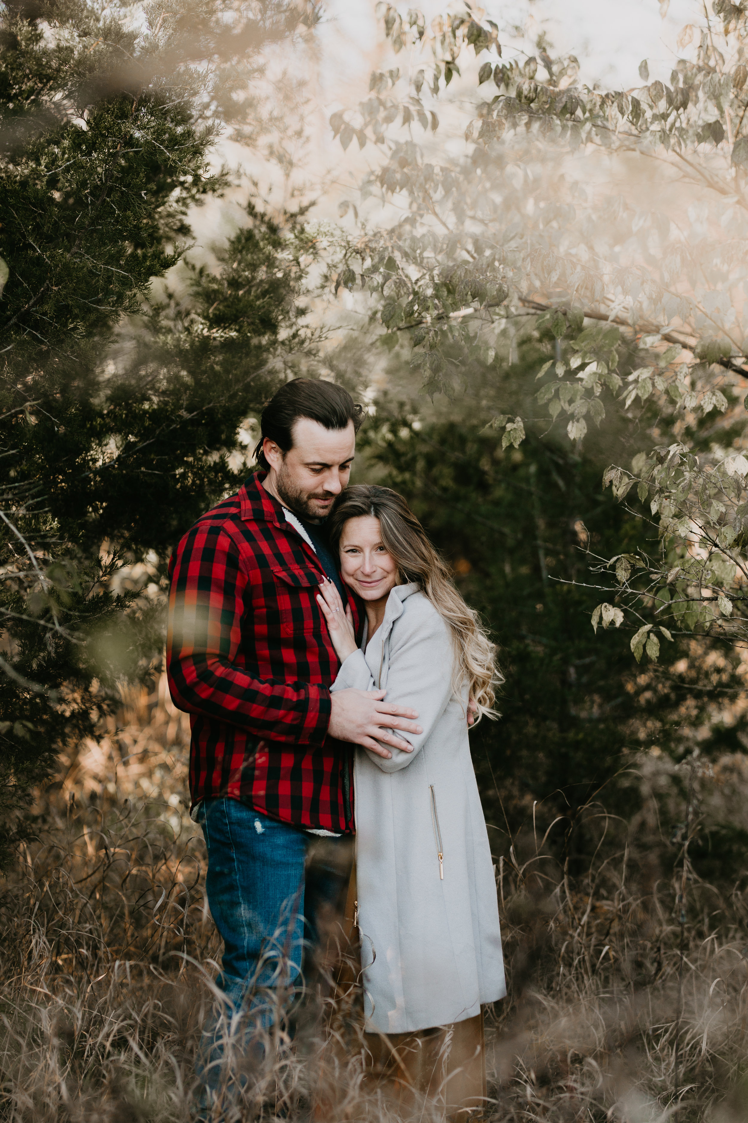 nicole-daacke-photography-white-cliffs-of-conoy-in-lancaster-pa-pennsylvania-adventure-session-adventure-elopement-photographer-engagement session-in-lancaster-pa-photographer-golden-sunset-winter-solstice-wedding-riverside-elopement-4626.jpg