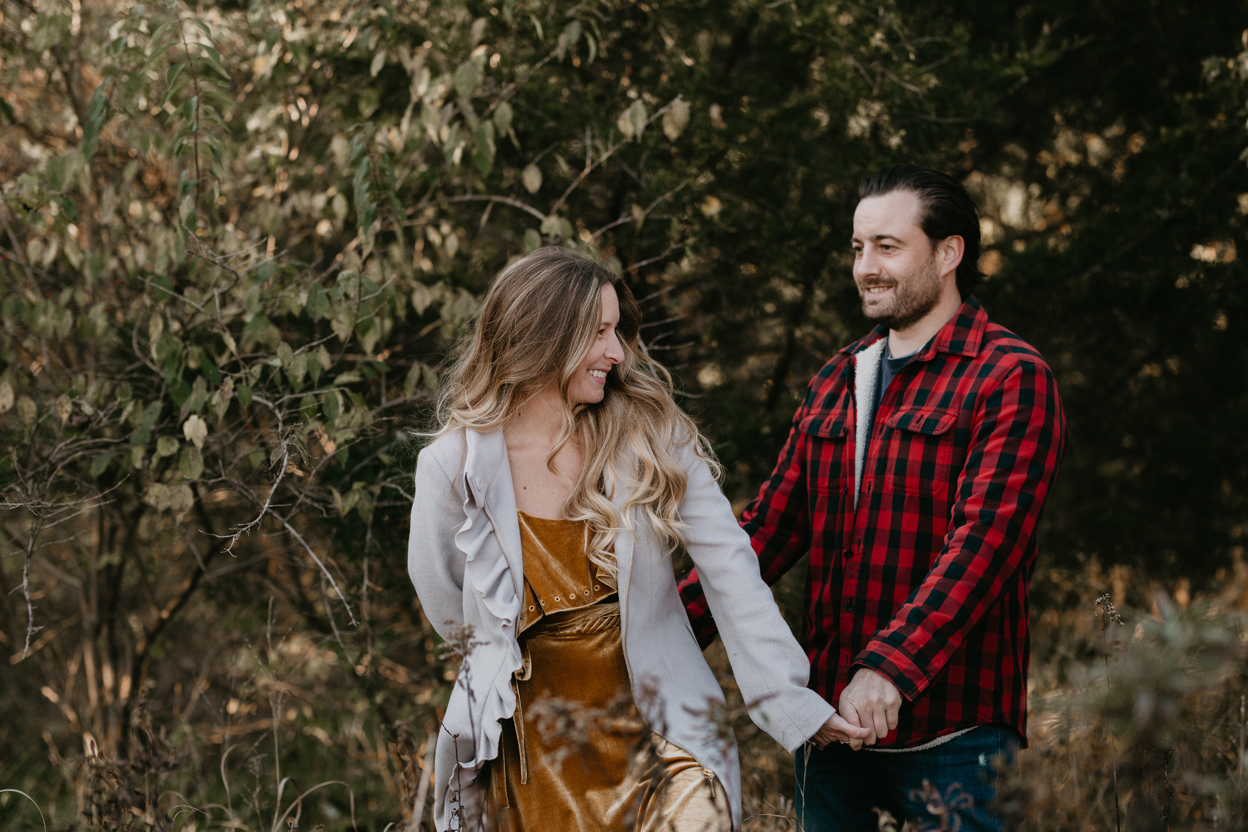 nicole-daacke-photography-white-cliffs-of-conoy-in-lancaster-pa-pennsylvania-adventure-session-adventure-elopement-photographer-engagement session-in-lancaster-pa-photographer-golden-sunset-winter-solstice-wedding-riverside-elopement-4708.jpg