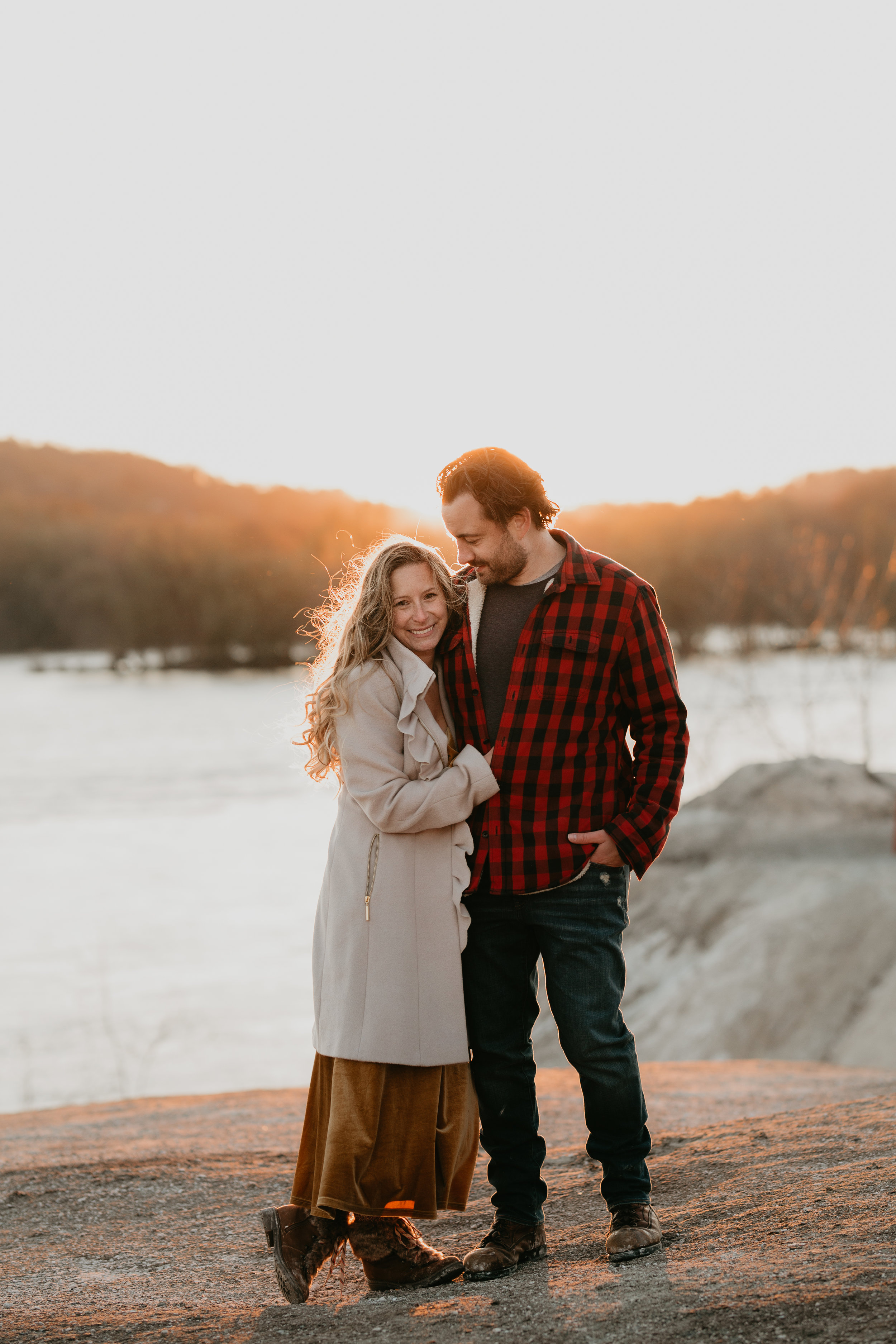 nicole-daacke-photography-white-cliffs-of-conoy-in-lancaster-pa-pennsylvania-adventure-session-adventure-elopement-photographer-engagement session-in-lancaster-pa-photographer-golden-sunset-winter-solstice-wedding-riverside-elopement-5327.jpg