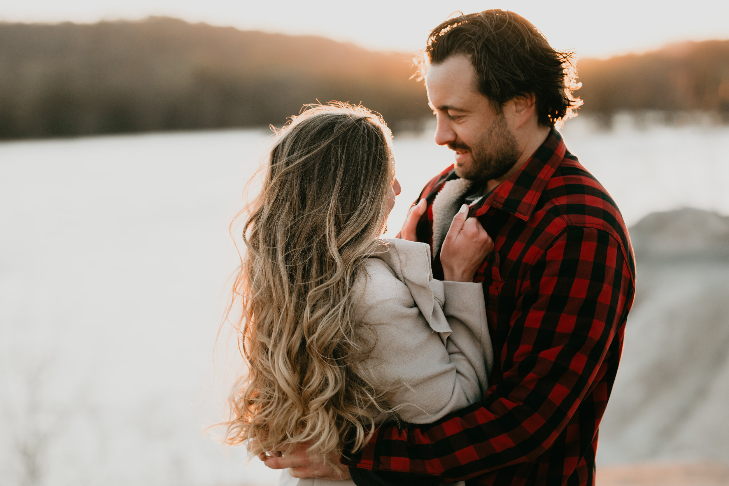 nicole-daacke-photography-white-cliffs-of-conoy-in-lancaster-pa-pennsylvania-adventure-session-adventure-elopement-photographer-engagement session-in-lancaster-pa-photographer-golden-sunset-winter-solstice-wedding-riverside-elopement-5340.jpg