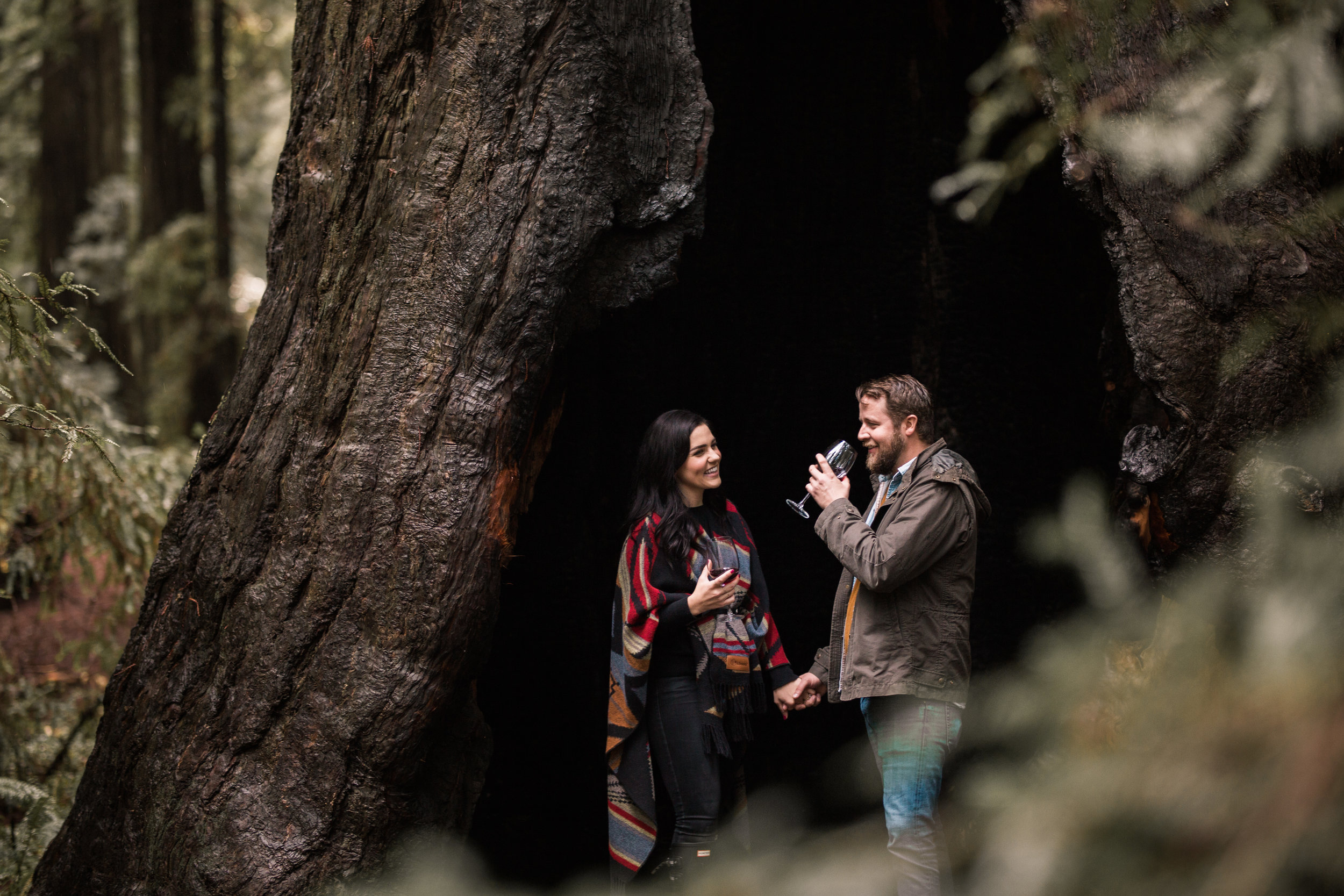 nicole-daacke-photography-redwoods-national-park-forest-rainy-foggy-adventure-engagement-session-humboldt-county-old-growth-redwood-tree-elopement-intimate-wedding-photographer-10.jpg