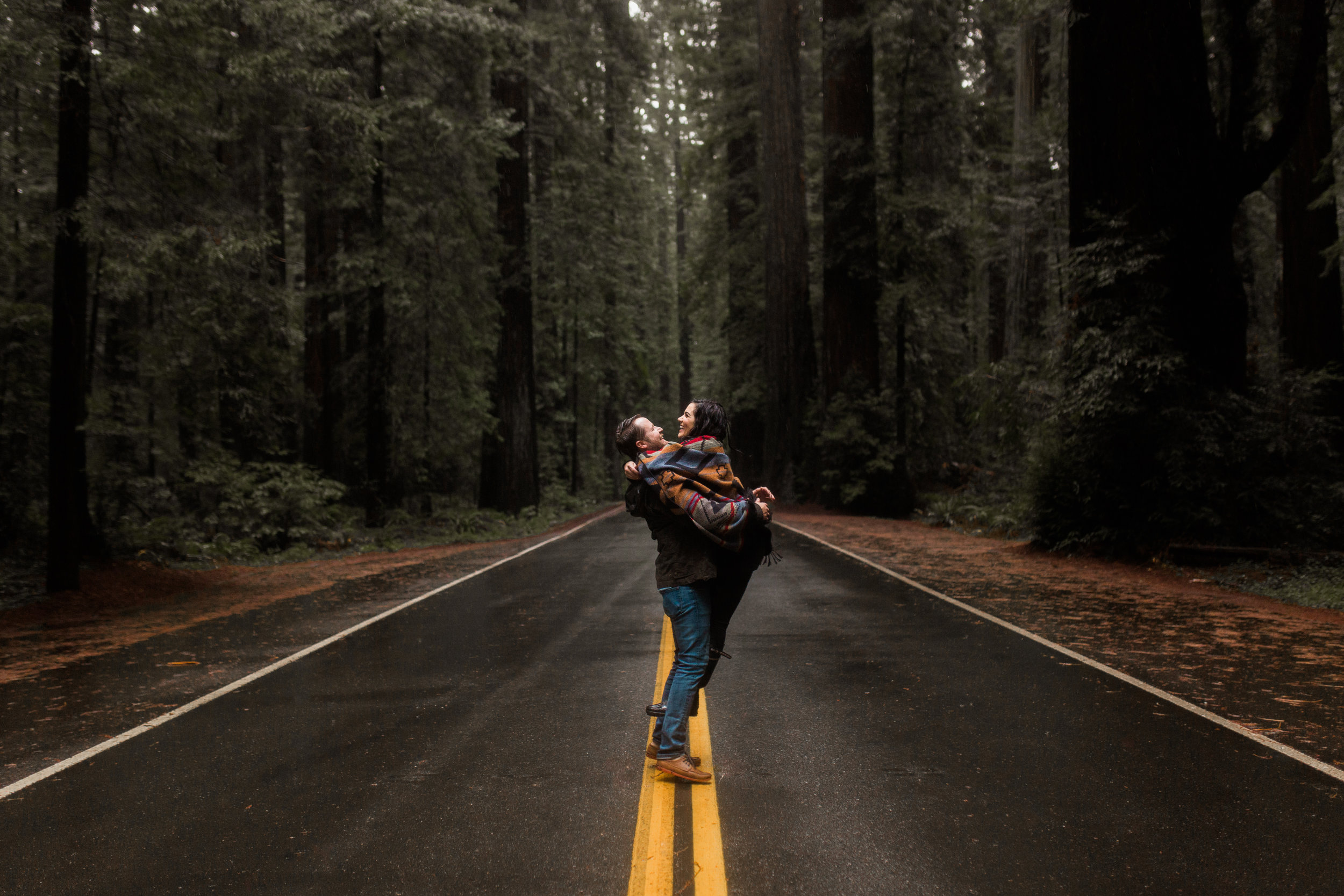 nicole-daacke-photography-redwoods-national-park-forest-rainy-foggy-adventure-engagement-session-humboldt-county-old-growth-redwood-tree-elopement-intimate-wedding-photographer-28.jpg