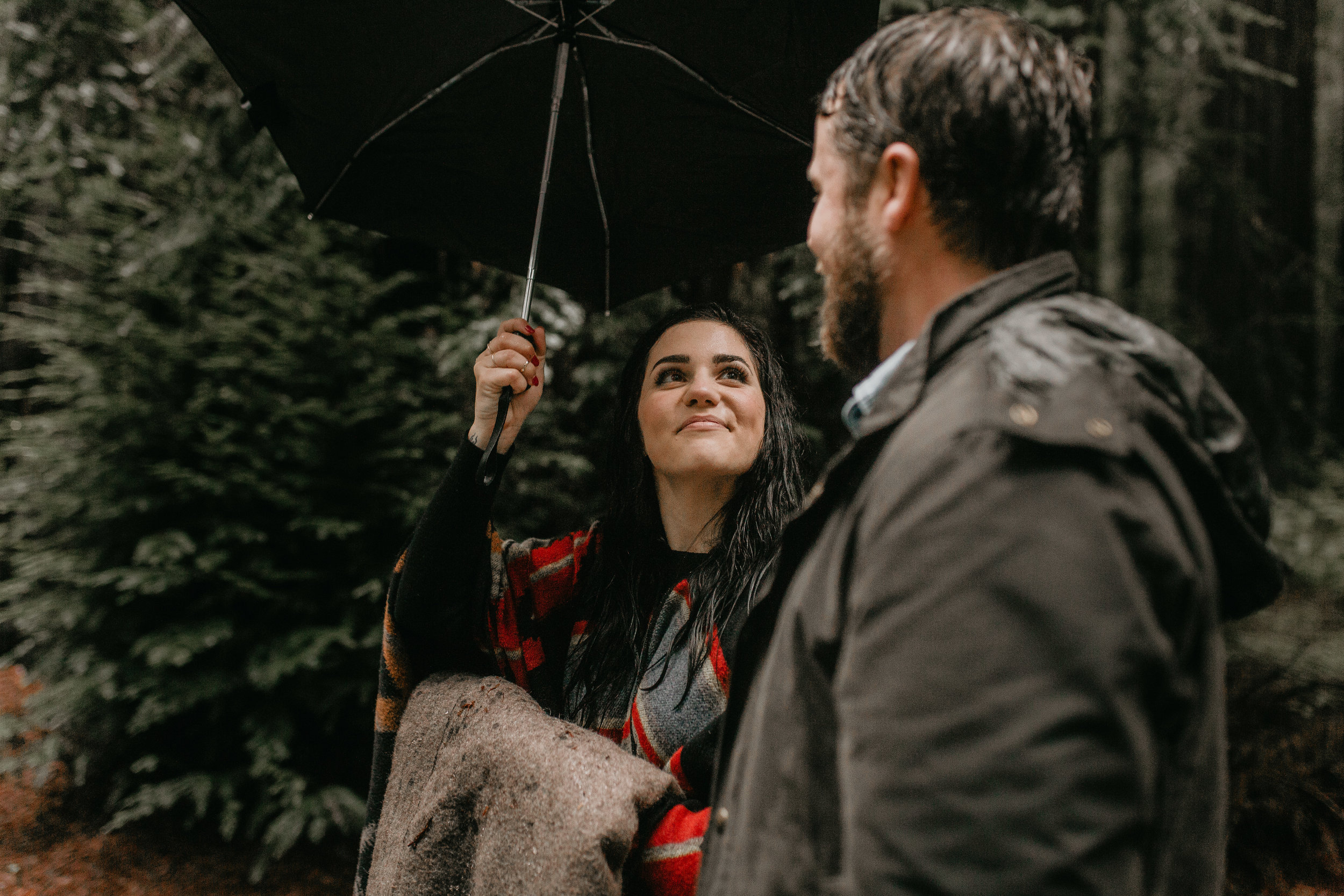 nicole-daacke-photography-redwoods-national-park-forest-rainy-foggy-adventure-engagement-session-humboldt-county-old-growth-redwood-tree-elopement-intimate-wedding-photographer-30.jpg