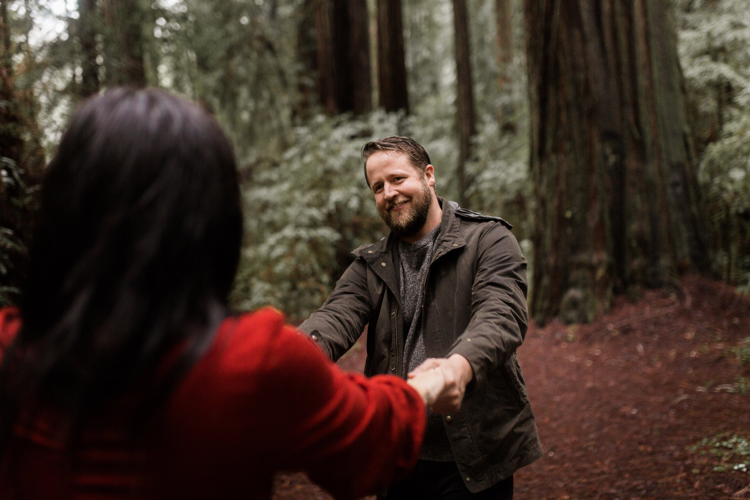 nicole-daacke-photography-redwoods-national-park-forest-rainy-foggy-adventure-engagement-session-humboldt-county-old-growth-redwood-tree-elopement-intimate-wedding-photographer-47.jpg