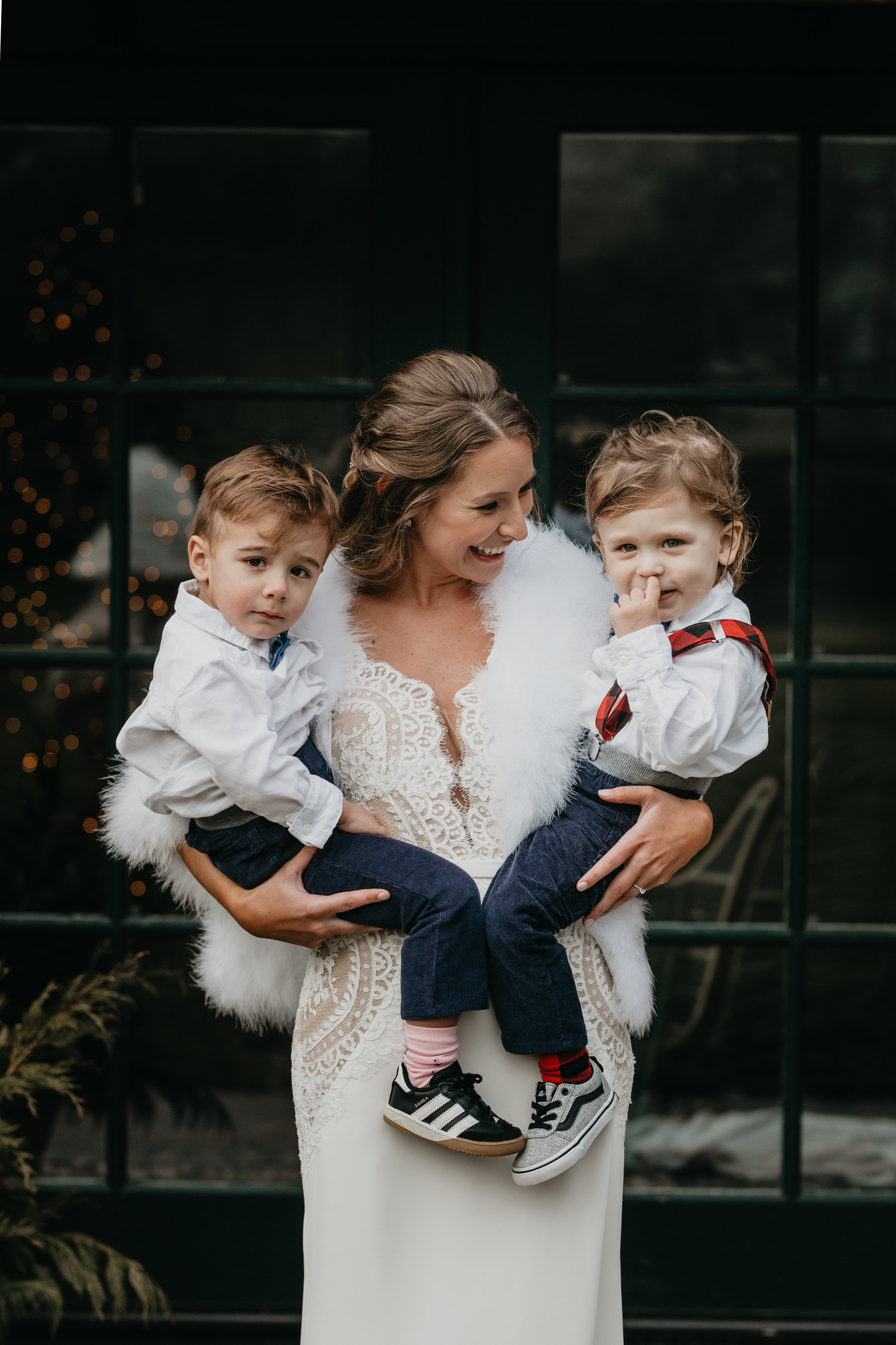 nicole-daacke-photography-winter-wedding-in-cape-may-new-jersey-beach-plum-farm-nj-snowy-glam-winter-elopement-intimate-jersey-shore-seaside-wedding-photographer-37.jpg