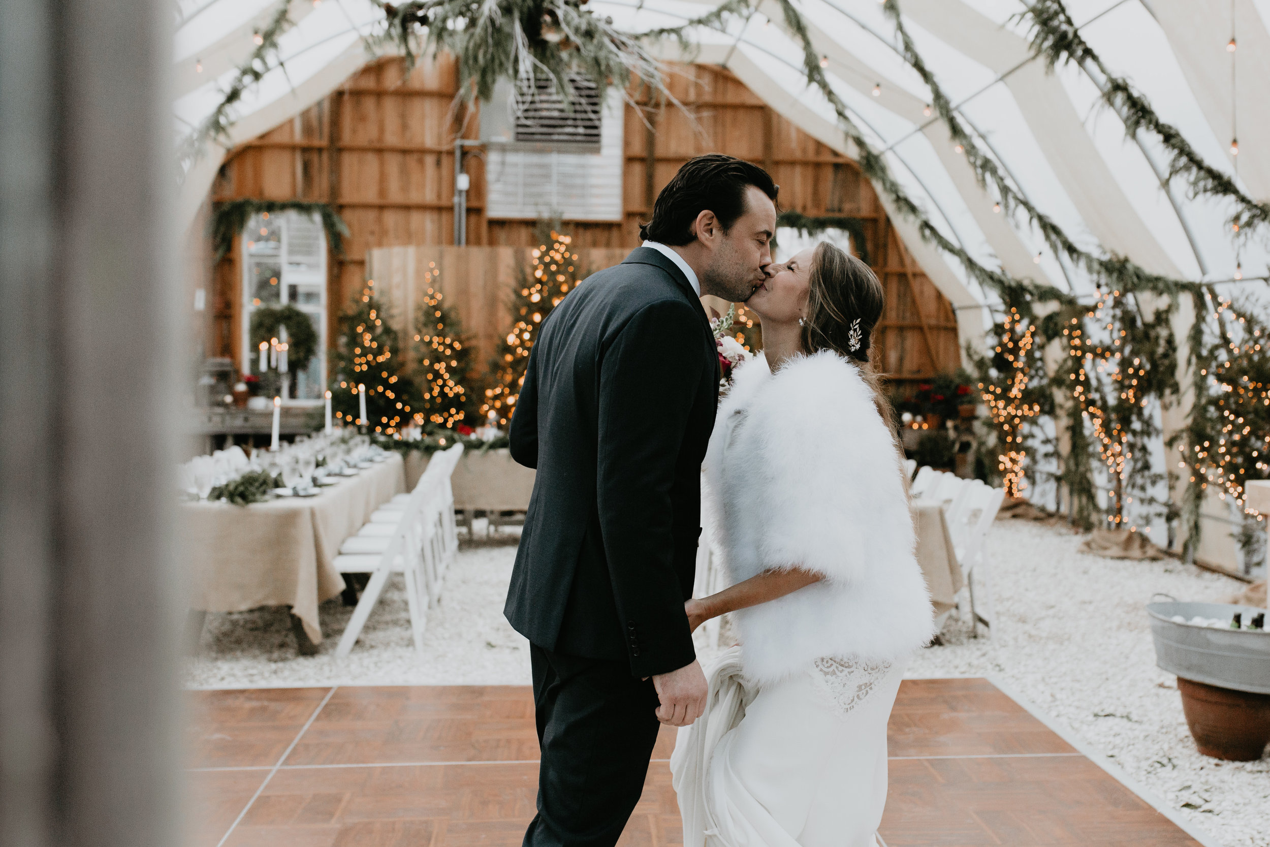 nicole-daacke-photography-winter-wedding-in-cape-may-new-jersey-beach-plum-farm-nj-snowy-glam-winter-elopement-intimate-jersey-shore-seaside-wedding-photographer-78.jpg