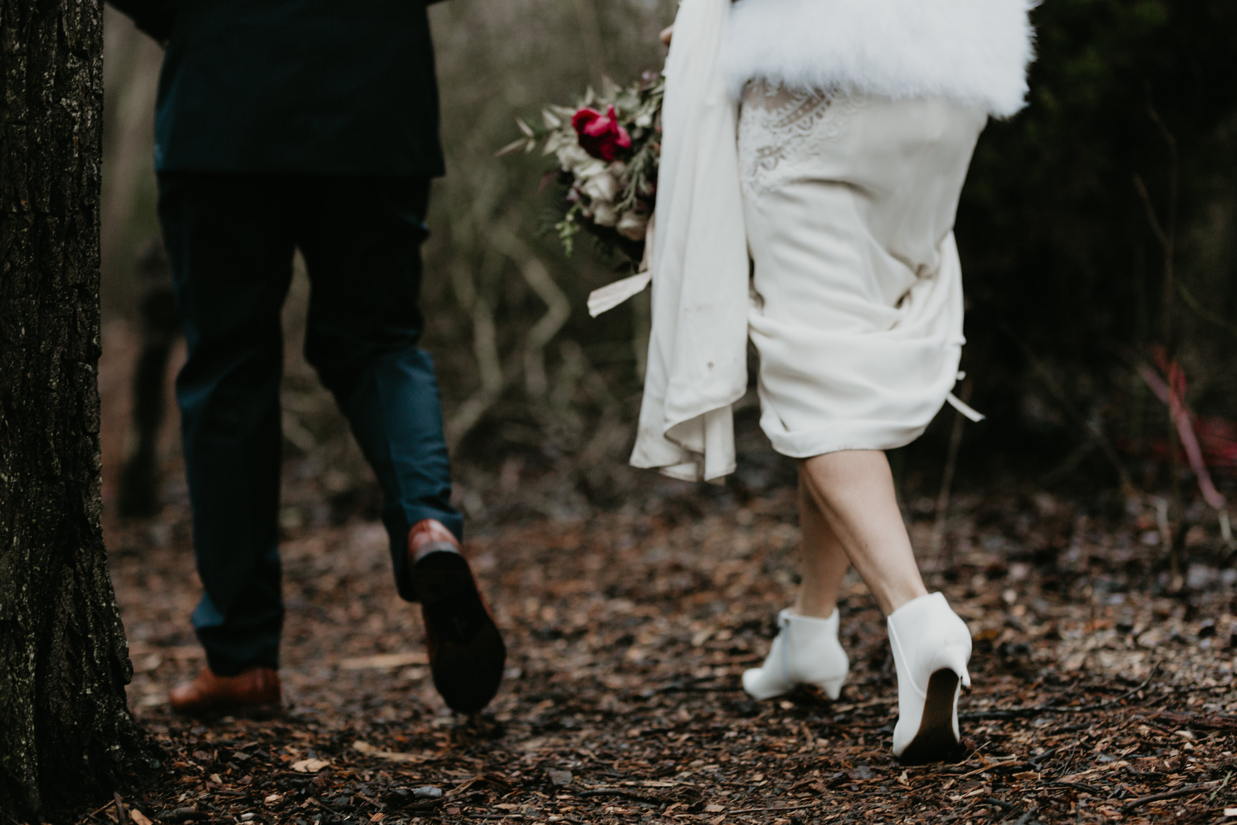 nicole-daacke-photography-winter-wedding-in-cape-may-new-jersey-beach-plum-farm-nj-snowy-glam-winter-elopement-intimate-jersey-shore-seaside-wedding-photographer-87.jpg