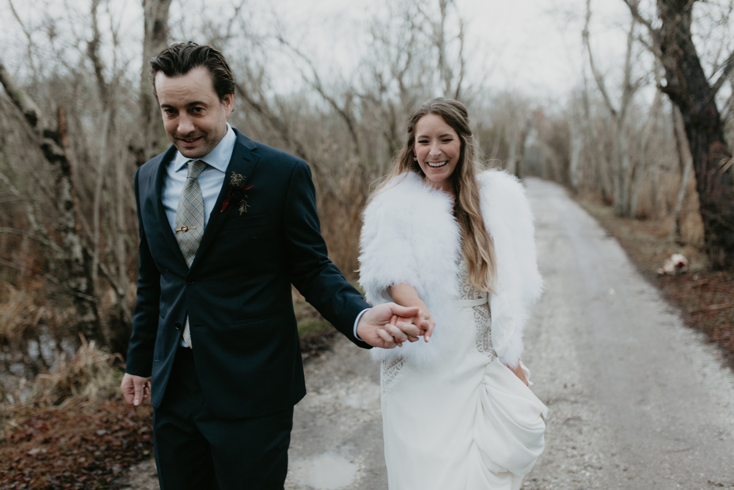 nicole-daacke-photography-winter-wedding-in-cape-may-new-jersey-beach-plum-farm-nj-snowy-glam-winter-elopement-intimate-jersey-shore-seaside-wedding-photographer-101.jpg