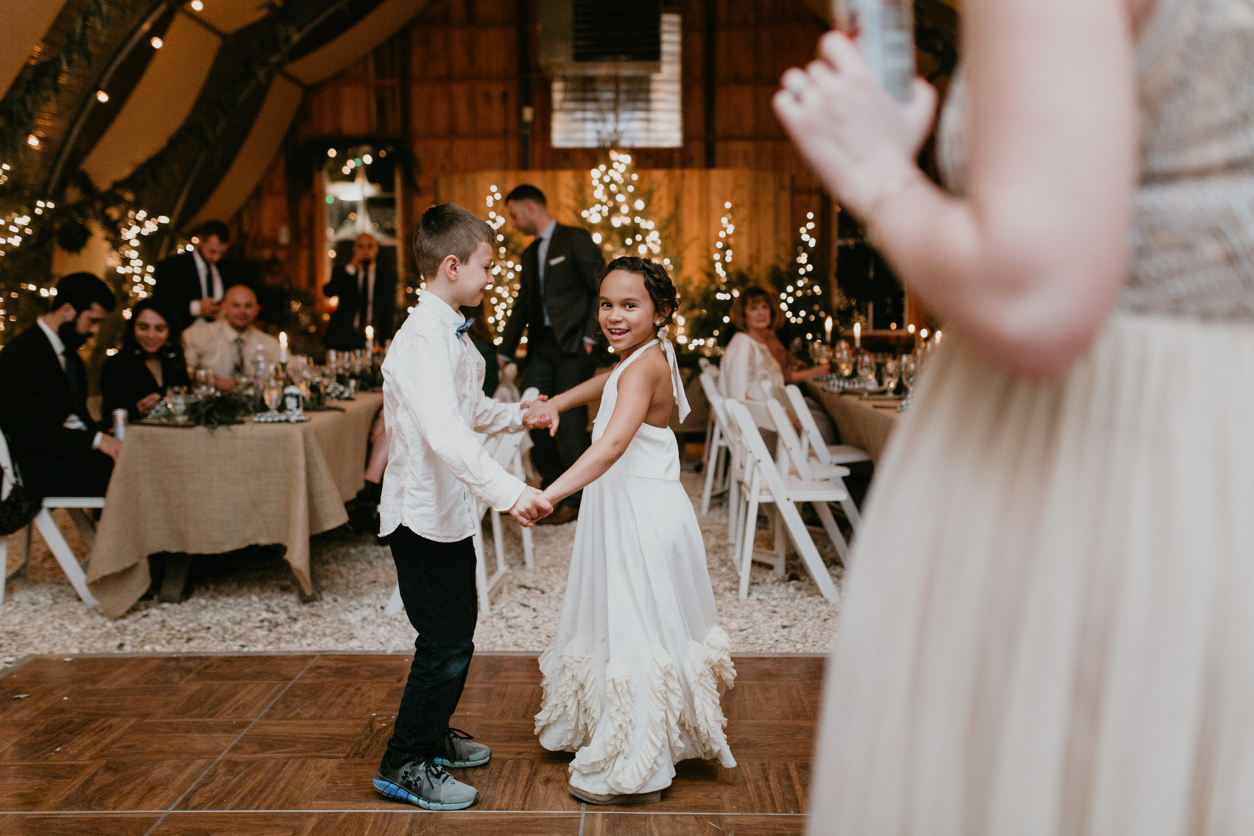 nicole-daacke-photography-winter-wedding-in-cape-may-new-jersey-beach-plum-farm-nj-snowy-glam-winter-elopement-intimate-jersey-shore-seaside-wedding-photographer-117.jpg