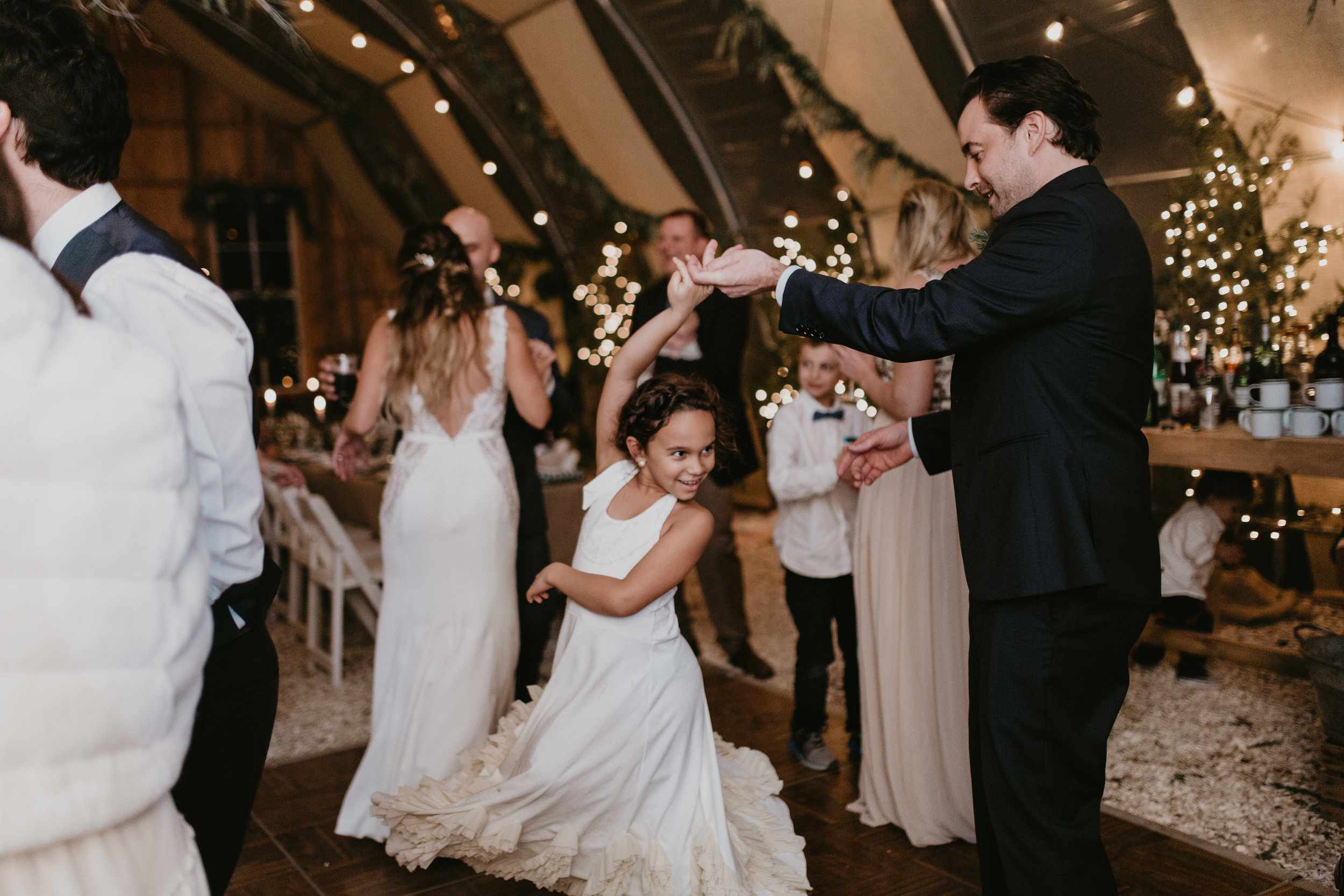 nicole-daacke-photography-winter-wedding-in-cape-may-new-jersey-beach-plum-farm-nj-snowy-glam-winter-elopement-intimate-jersey-shore-seaside-wedding-photographer-130.jpg