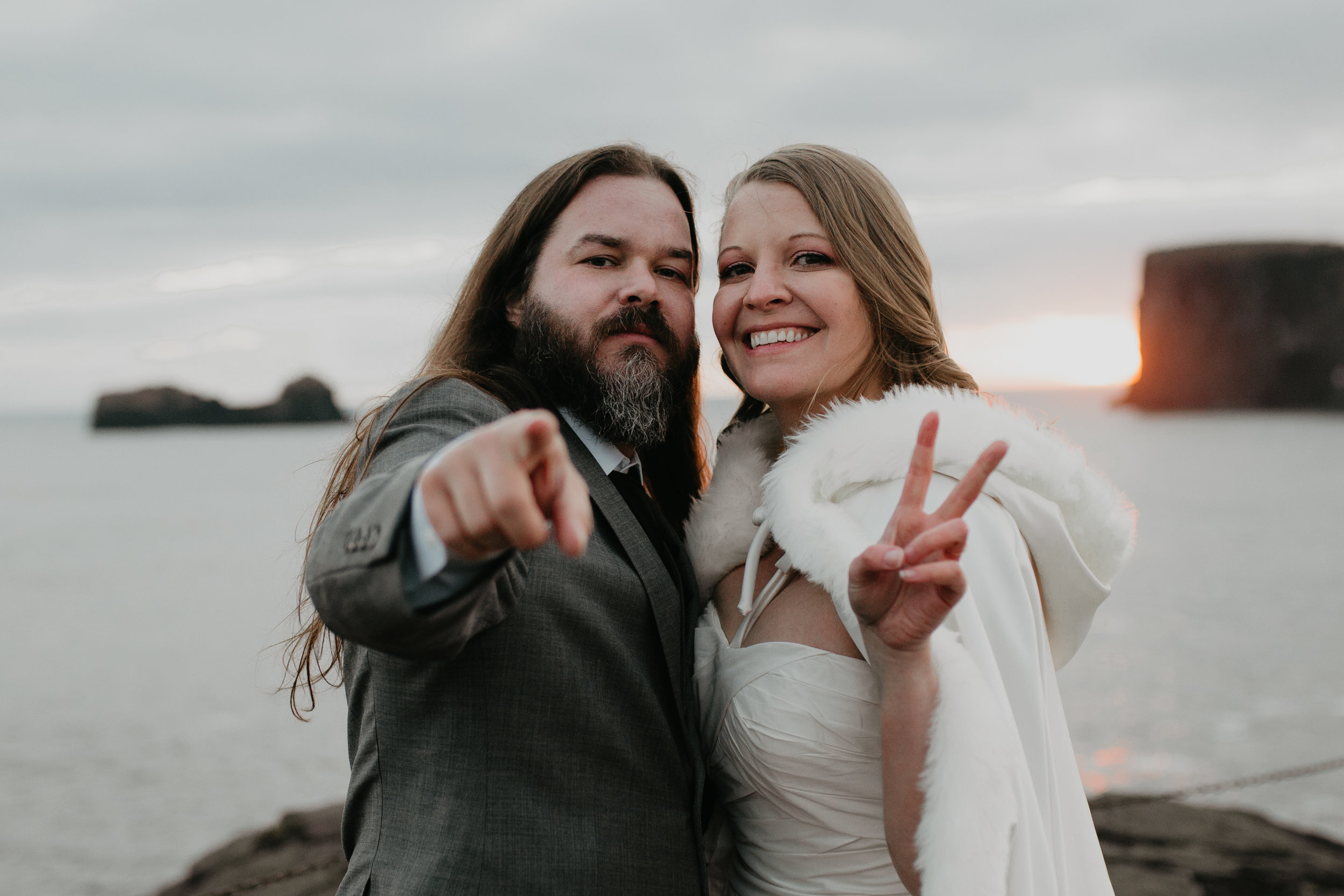 nicole-daacke-photography-iceland-winter-sunset-adventure-elopement-skogafoss-waterfall-black-sand-beach-dyrholaey-vik-iceland-intimate-wedding-black-church-elopement-photographer-57.jpg