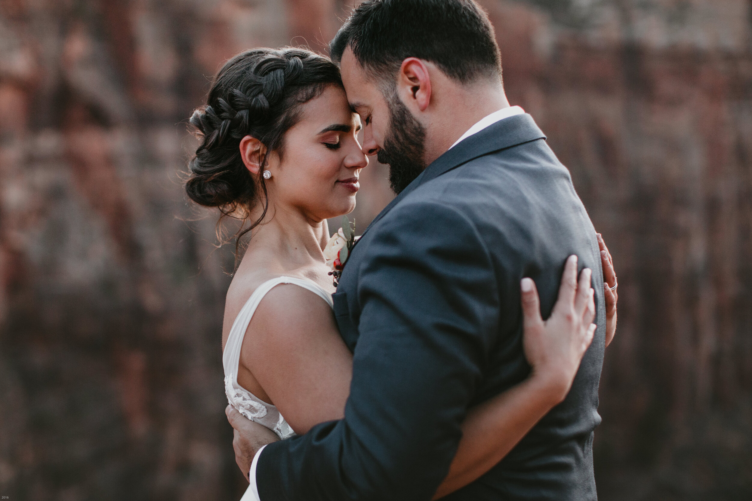 Nicole-Daacke-Photography-snowy-hiking-elopement-in-zion-national-park-zion-elopement-photographer-canyon-overlook-trial-brial-portraits-in-mt-zion-national-park-utah-desert-adventure-elopement-photographer-168.jpg