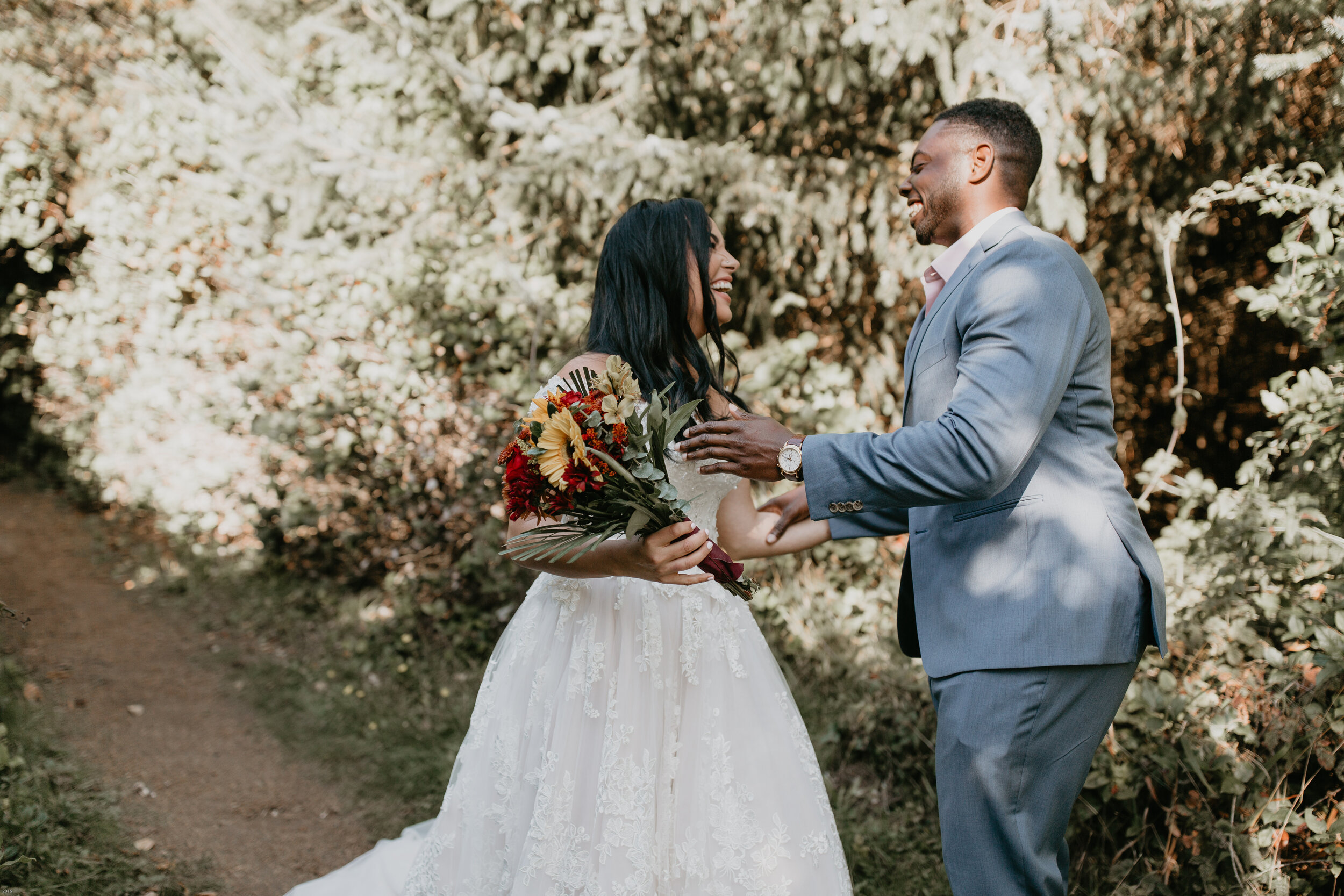 oregon-coast-elopement-at-samuel-boardman-state-park-scenic-road-southern-oregon-coast-elopement-photographer-Nicole-Daacke-Photography-104.jpg