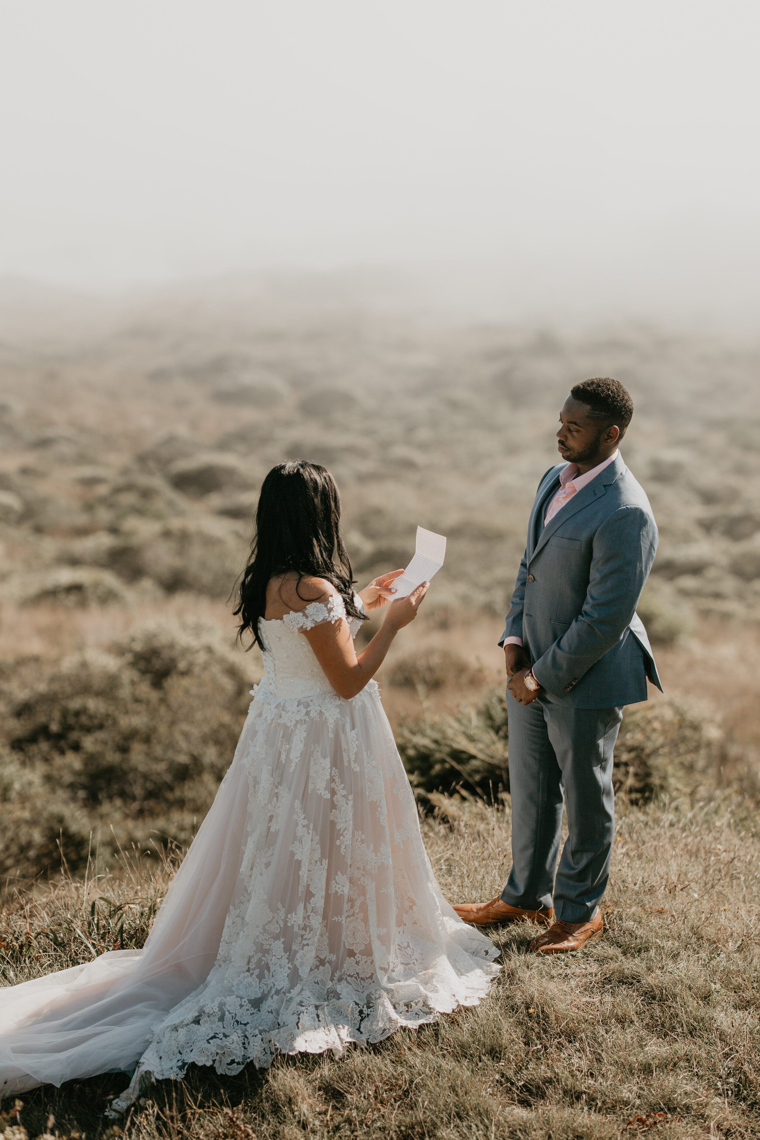 oregon-coast-elopement-at-samuel-boardman-state-park-scenic-road-southern-oregon-coast-elopement-photographer-Nicole-Daacke-Photography-126.jpg