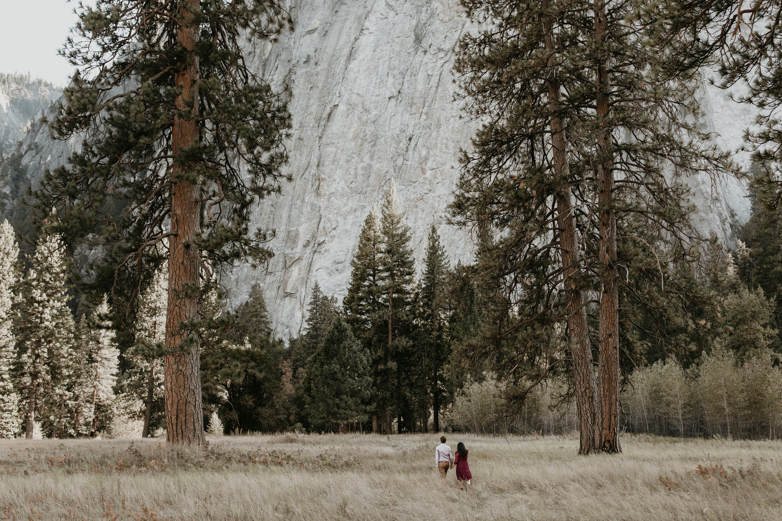 yosemite-national-park-couples-session-at-taft-point-and-yosemite-valley-yosemite-elopement-photographer-nicole-daacke-photography-103.jpg