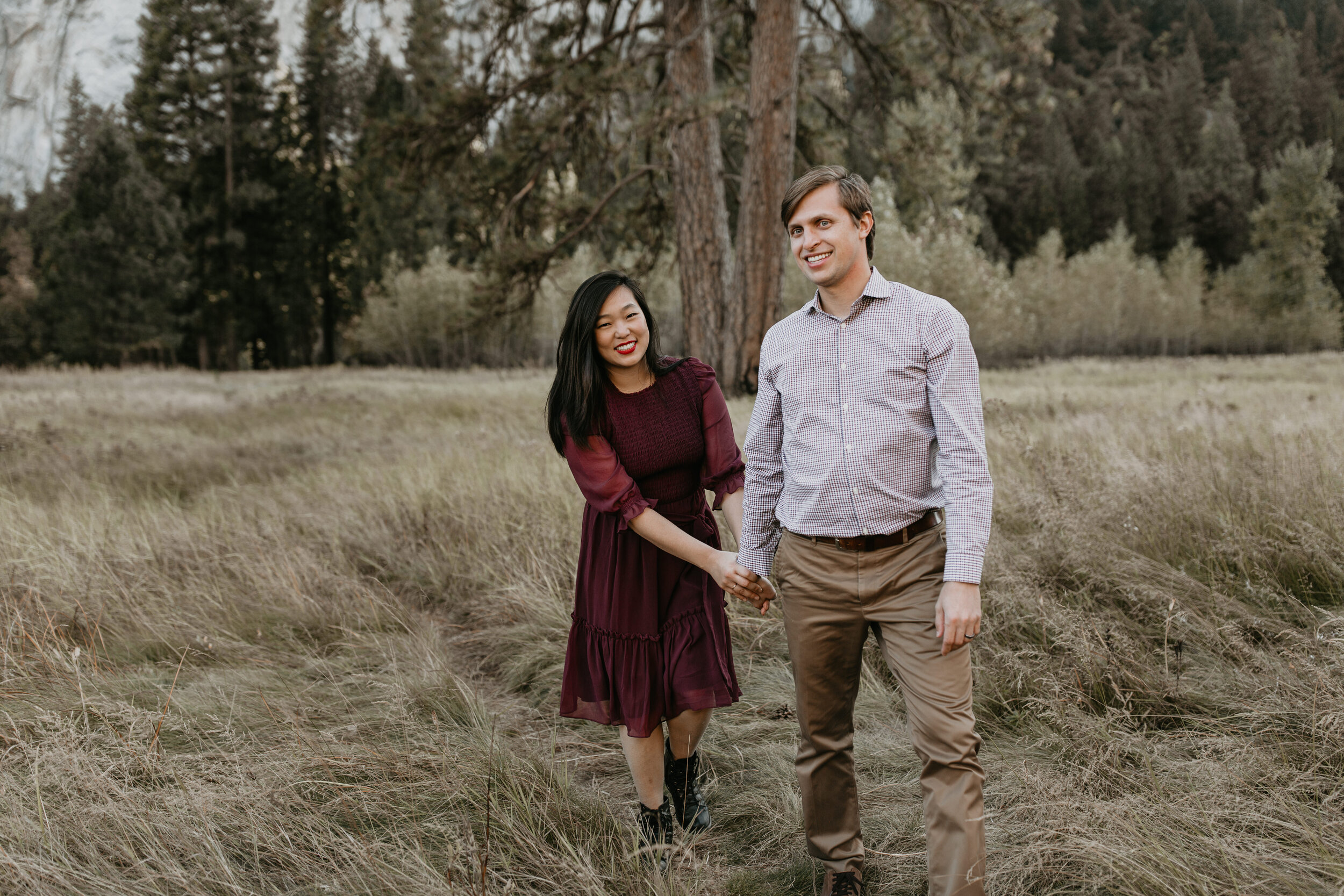 yosemite-national-park-couples-session-at-taft-point-and-yosemite-valley-yosemite-elopement-photographer-nicole-daacke-photography-106.jpg