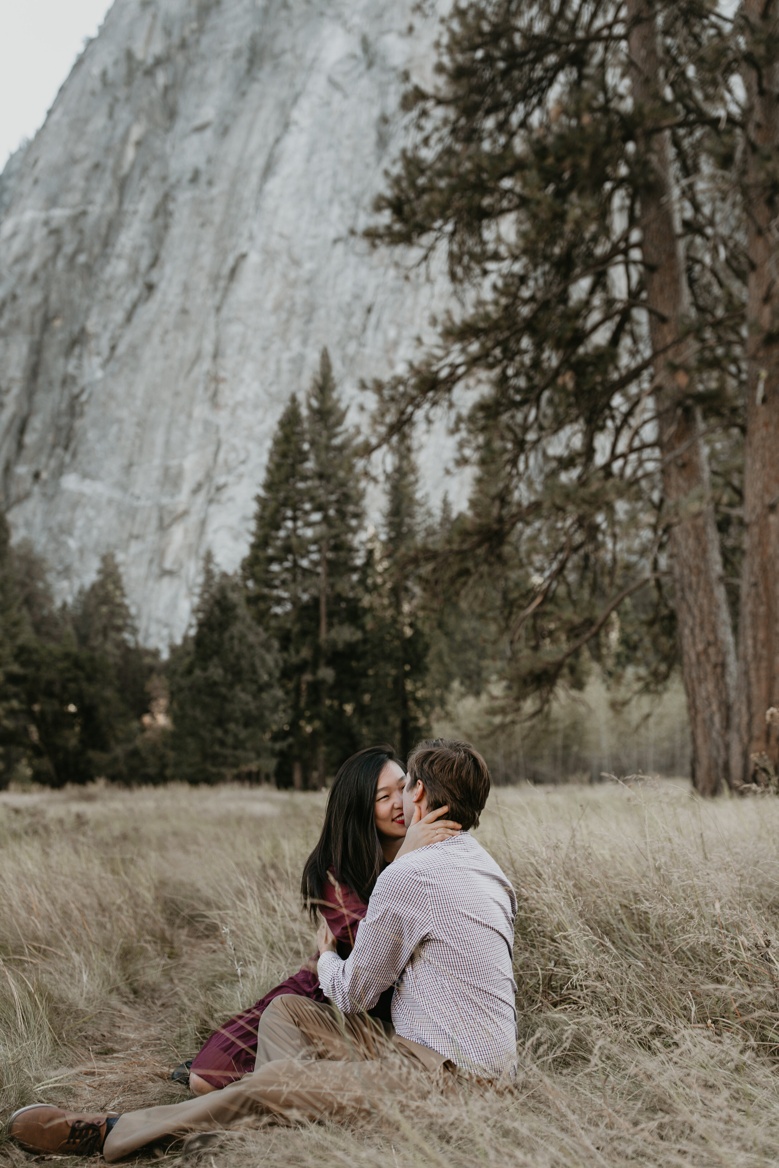 yosemite-national-park-couples-session-at-taft-point-and-yosemite-valley-yosemite-elopement-photographer-nicole-daacke-photography-109.jpg