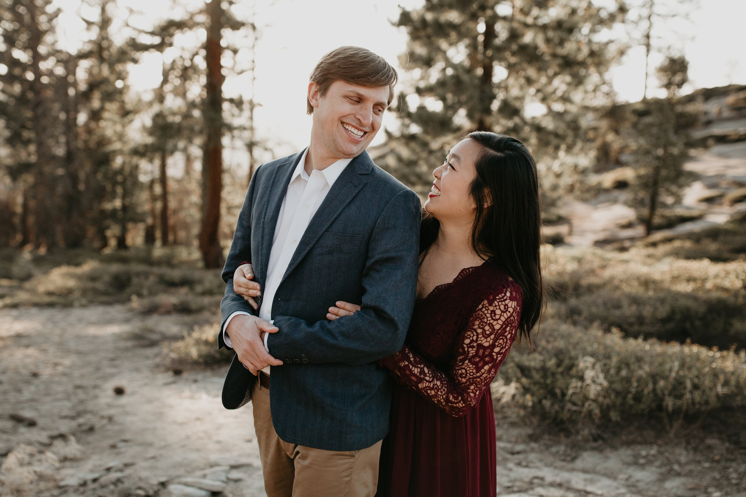 yosemite-national-park-couples-session-at-taft-point-and-yosemite-valley-yosemite-elopement-photographer-nicole-daacke-photography-119.jpg