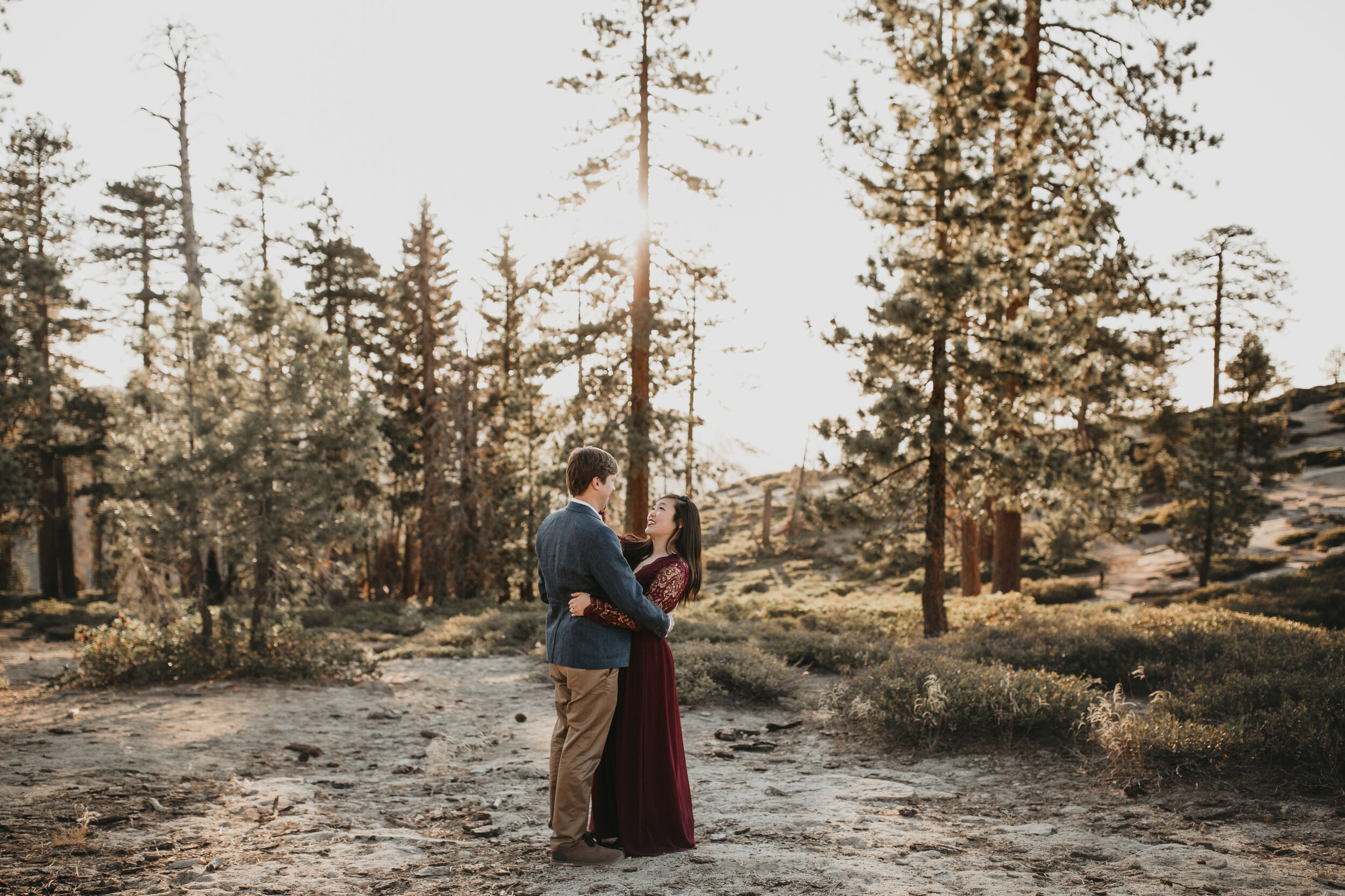 yosemite-national-park-couples-session-at-taft-point-and-yosemite-valley-yosemite-elopement-photographer-nicole-daacke-photography-120.jpg