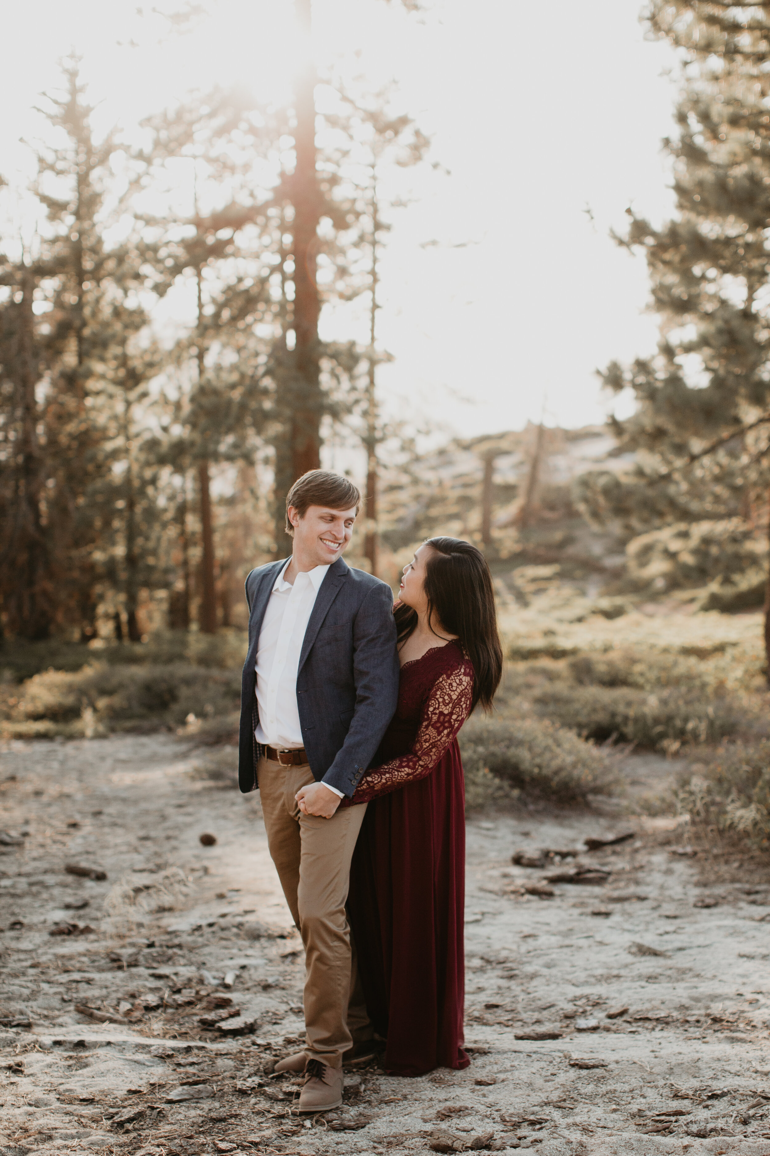 yosemite-national-park-couples-session-at-taft-point-and-yosemite-valley-yosemite-elopement-photographer-nicole-daacke-photography-123.jpg