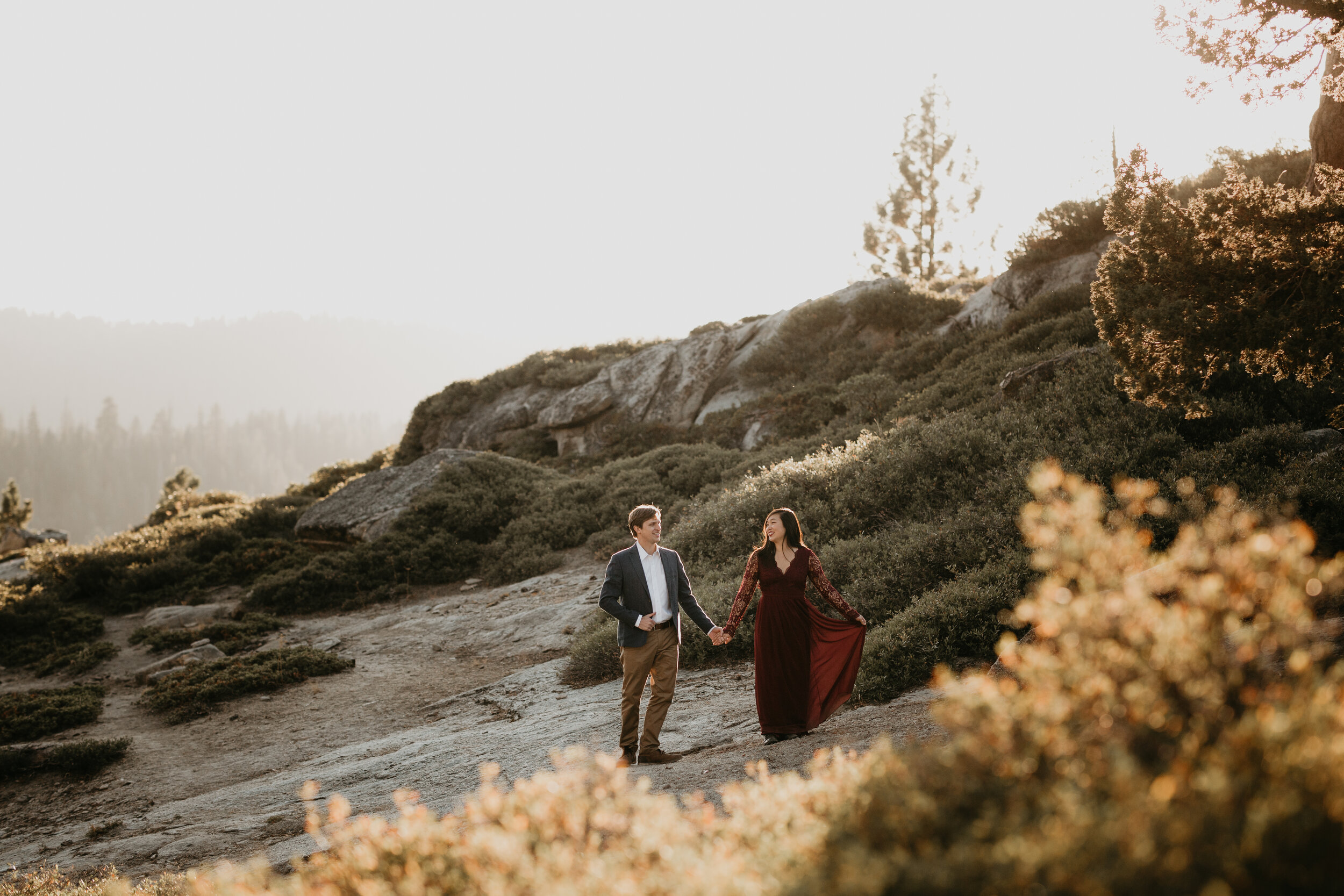 yosemite-national-park-couples-session-at-taft-point-and-yosemite-valley-yosemite-elopement-photographer-nicole-daacke-photography-127.jpg