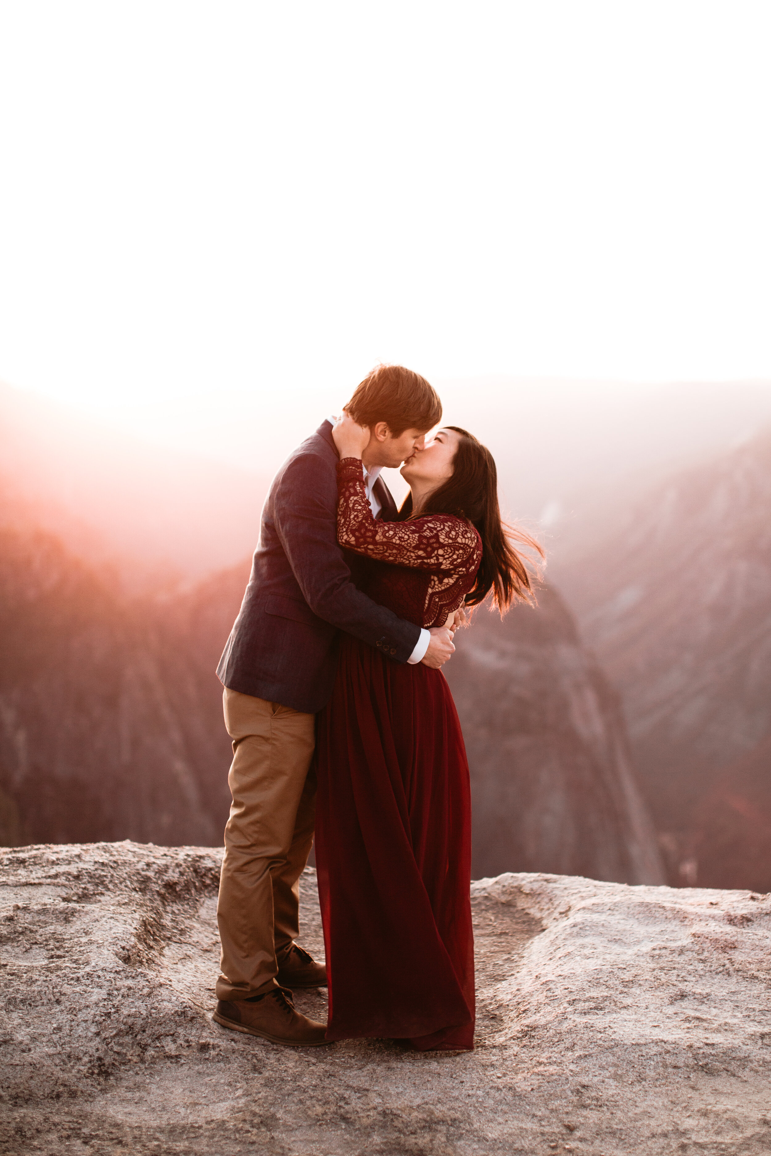 yosemite-national-park-couples-session-at-taft-point-and-yosemite-valley-yosemite-elopement-photographer-nicole-daacke-photography-164.jpg