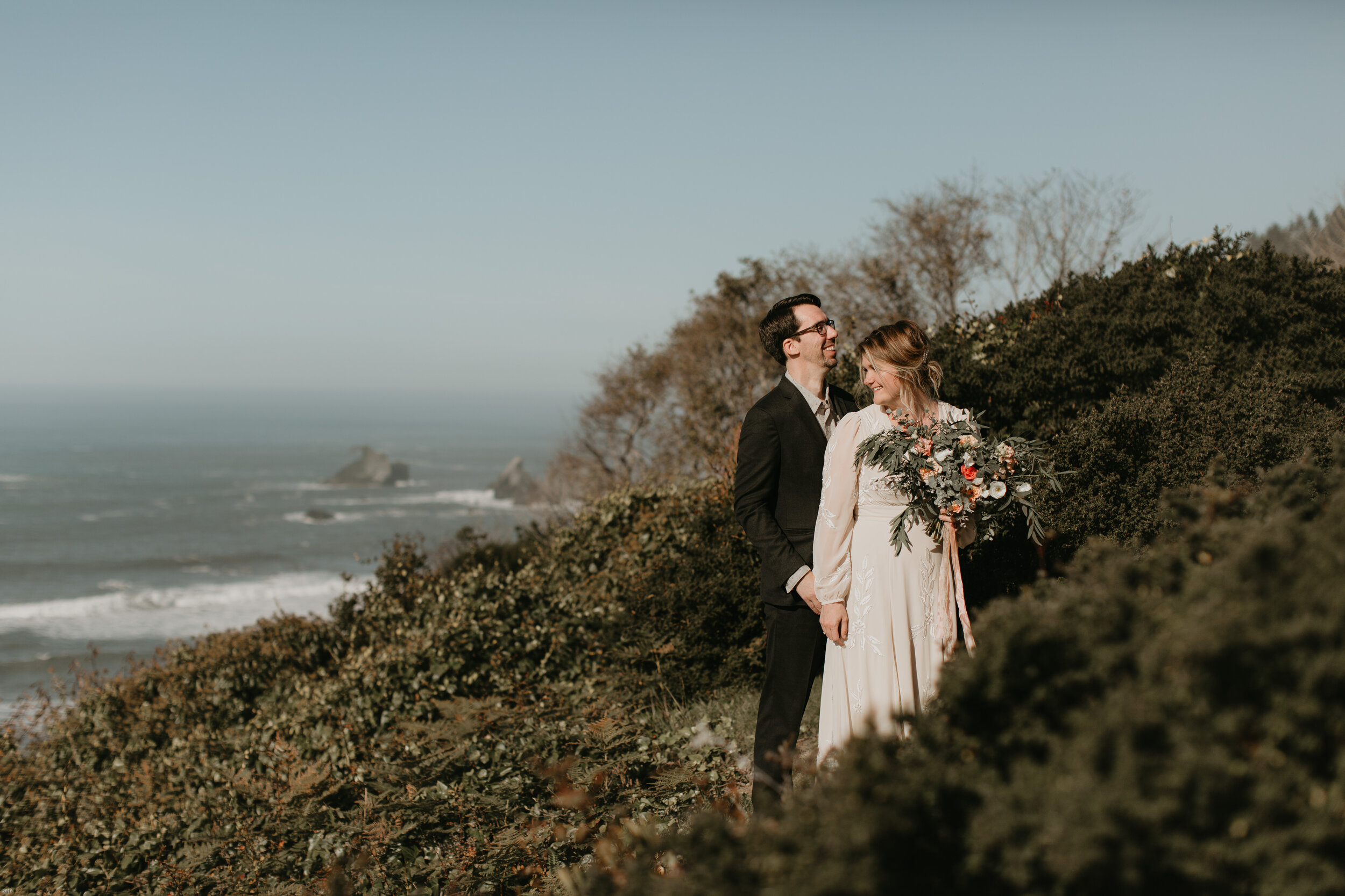 nicole-daacke-photography-redwood-forest-elopement-in-northern-california-patricks-point-coast-adventure-elopement-photography-redwoods-elopement-photographer-124.jpg