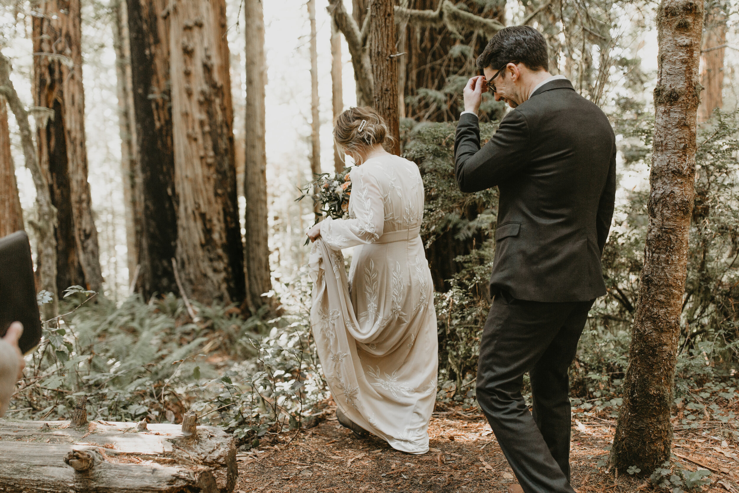 nicole-daacke-photography-redwood-forest-elopement-in-northern-california-patricks-point-coast-adventure-elopement-photography-redwoods-elopement-photographer-132.jpg