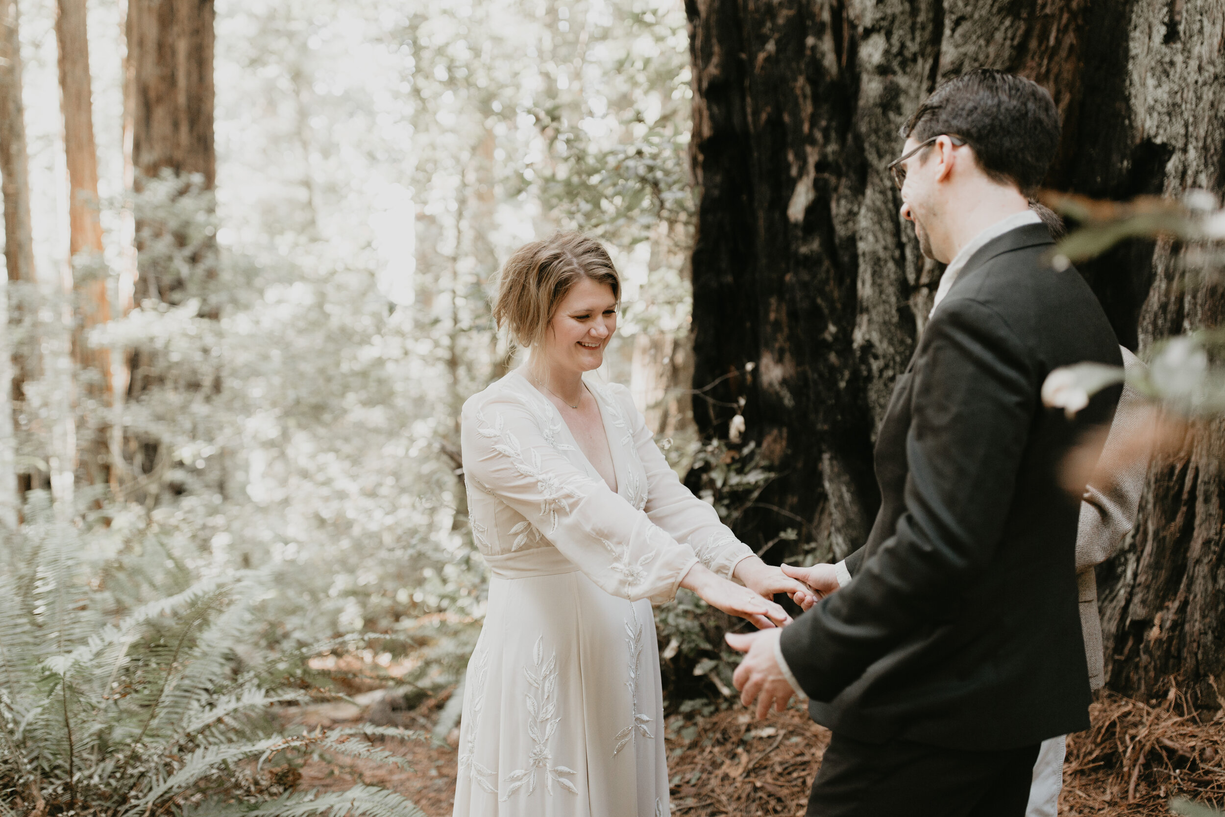 nicole-daacke-photography-redwood-forest-elopement-in-northern-california-patricks-point-coast-adventure-elopement-photography-redwoods-elopement-photographer-143.jpg