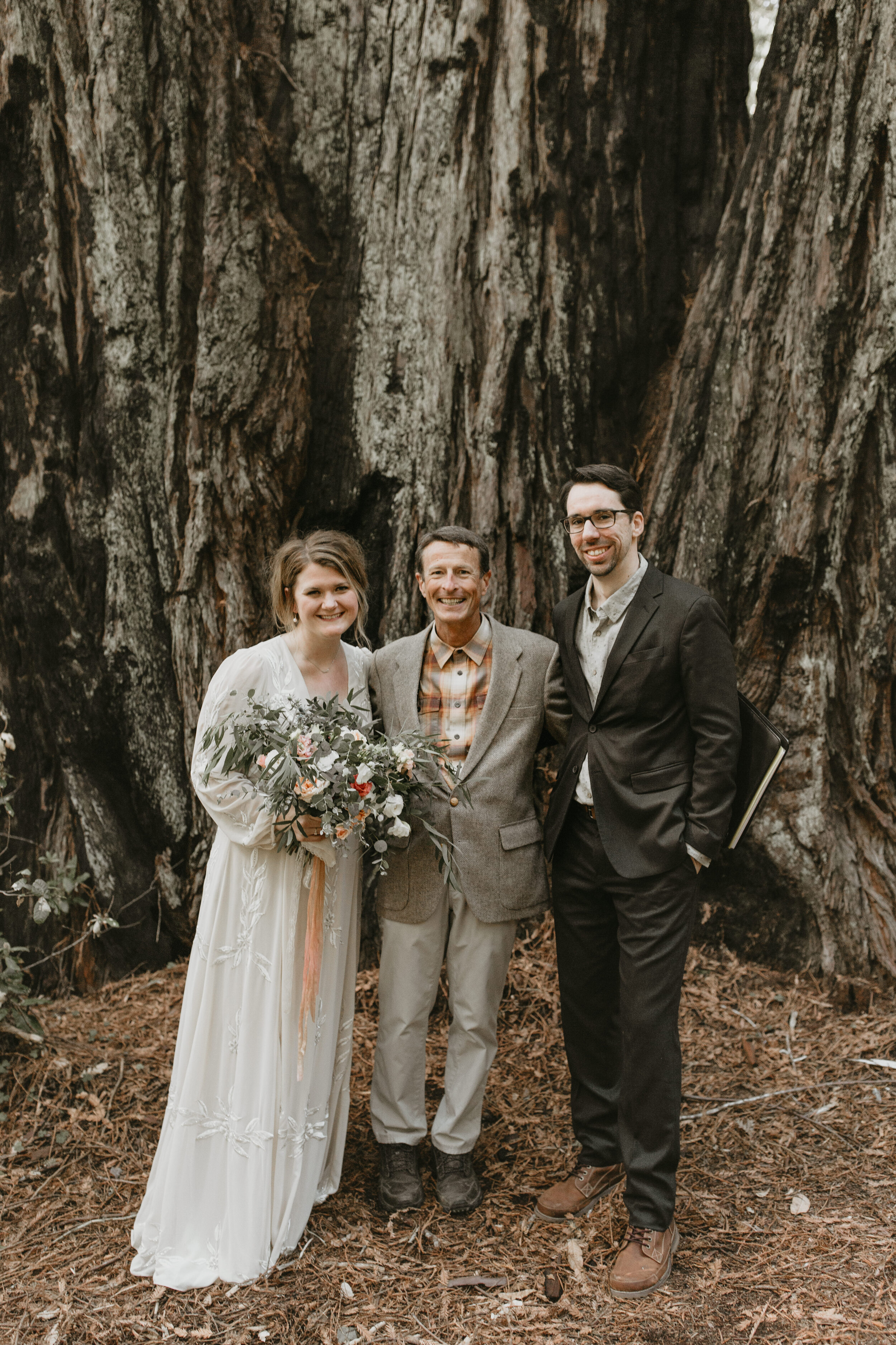 nicole-daacke-photography-redwood-forest-elopement-in-northern-california-patricks-point-coast-adventure-elopement-photography-redwoods-elopement-photographer-149.jpg