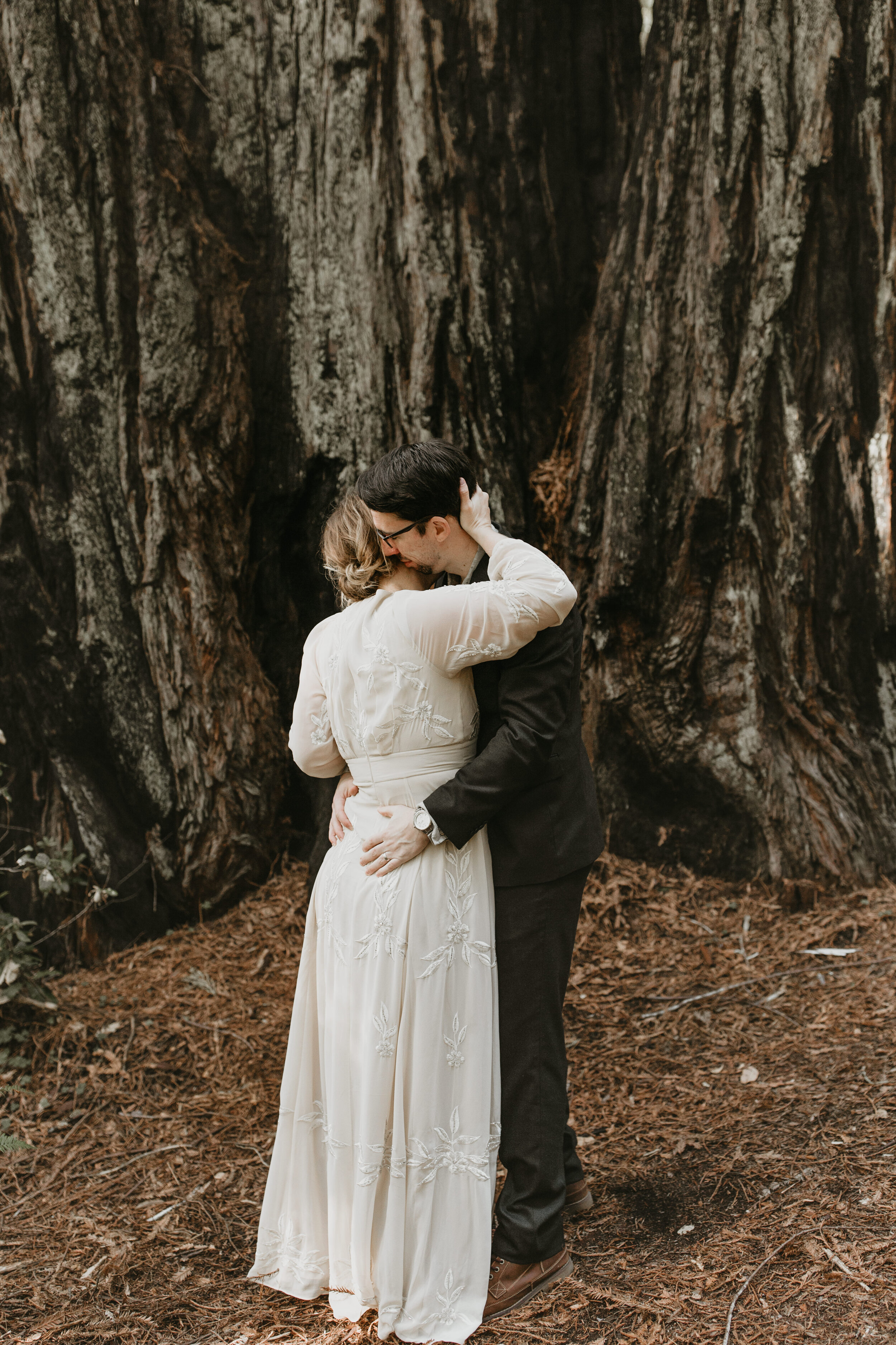 nicole-daacke-photography-redwood-forest-elopement-in-northern-california-patricks-point-coast-adventure-elopement-photography-redwoods-elopement-photographer-148.jpg