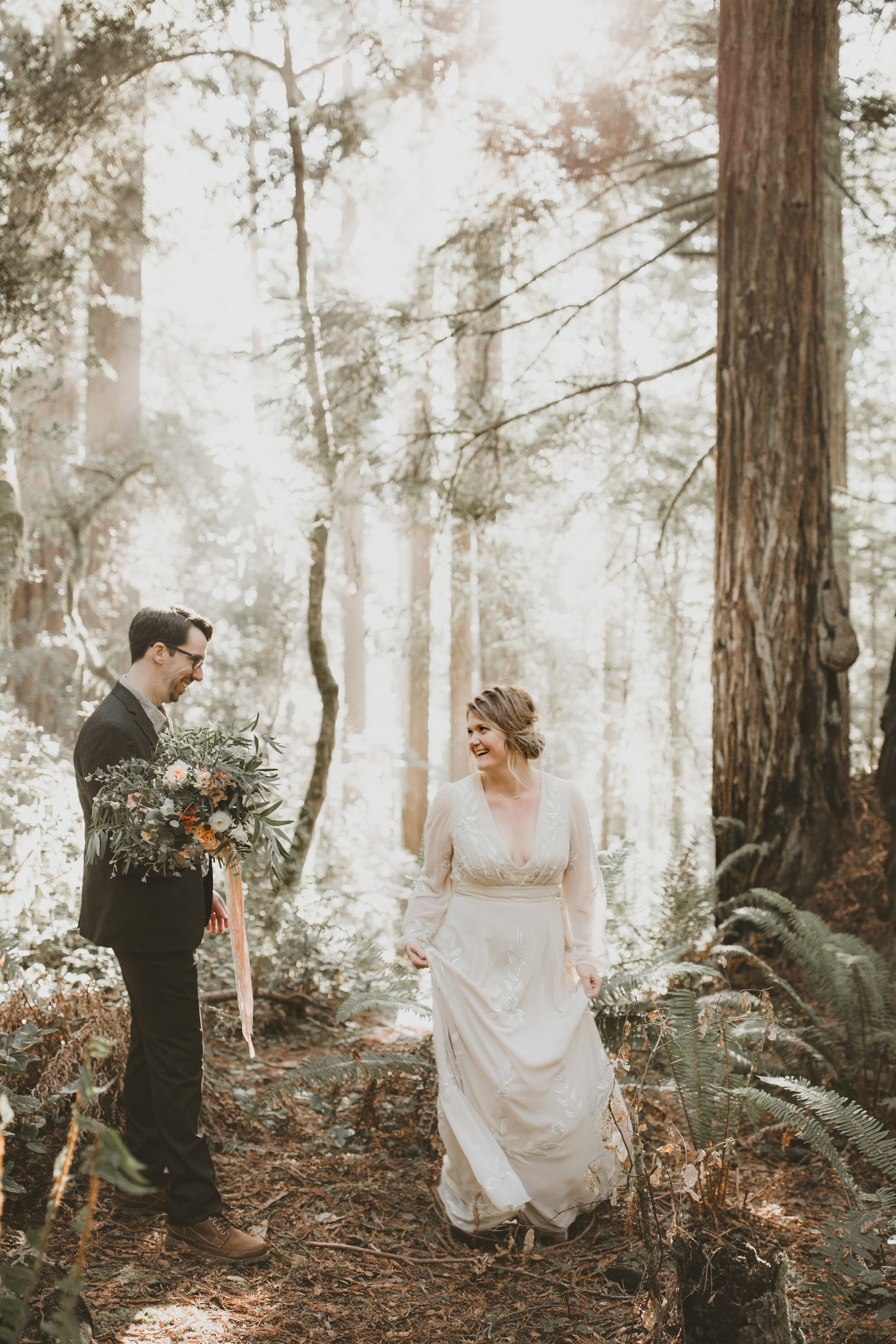 nicole-daacke-photography-redwood-forest-elopement-in-northern-california-patricks-point-coast-adventure-elopement-photography-redwoods-elopement-photographer-161.jpg