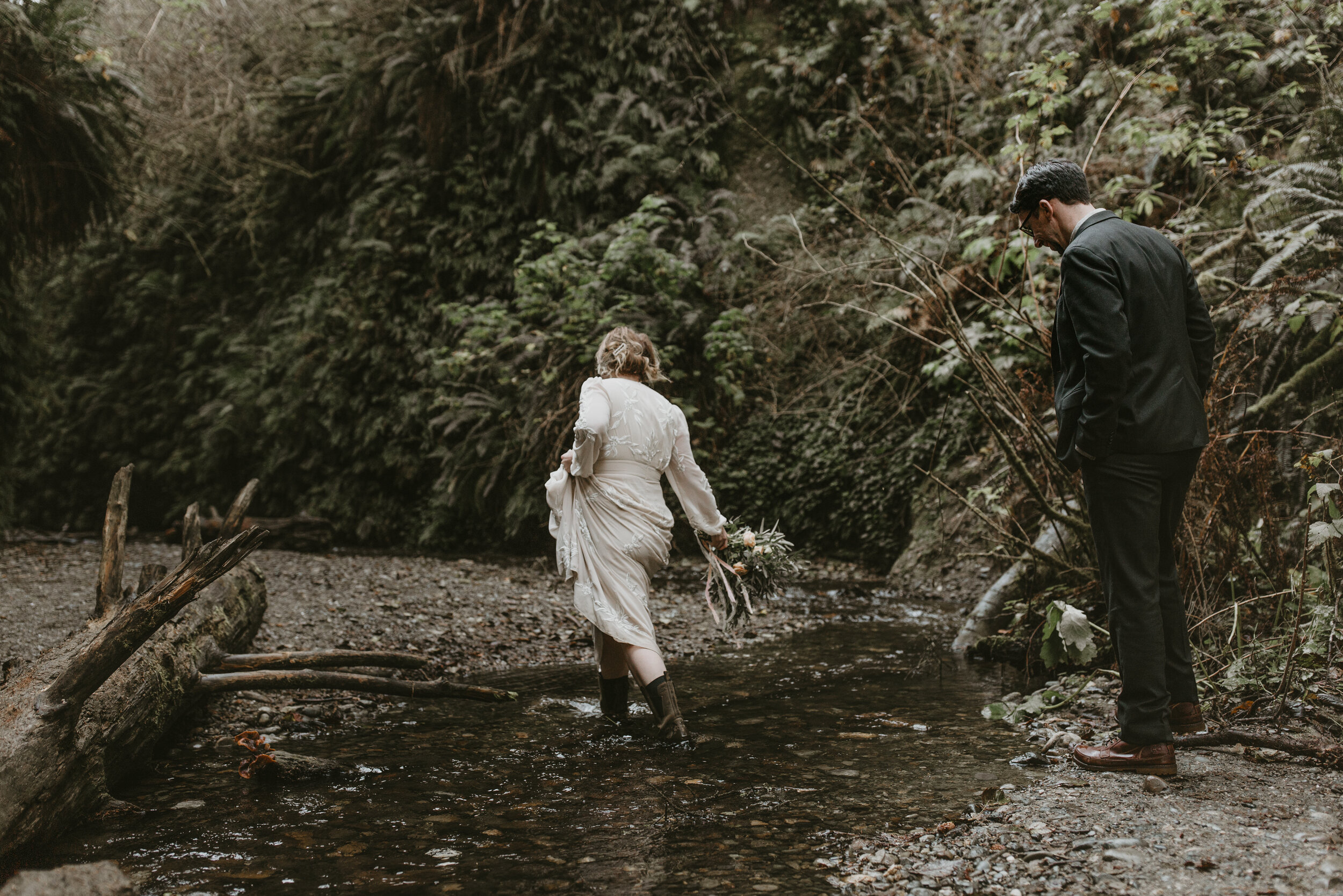 nicole-daacke-photography-redwood-forest-elopement-in-northern-california-patricks-point-coast-adventure-elopement-photography-redwoods-elopement-photographer-175.jpg