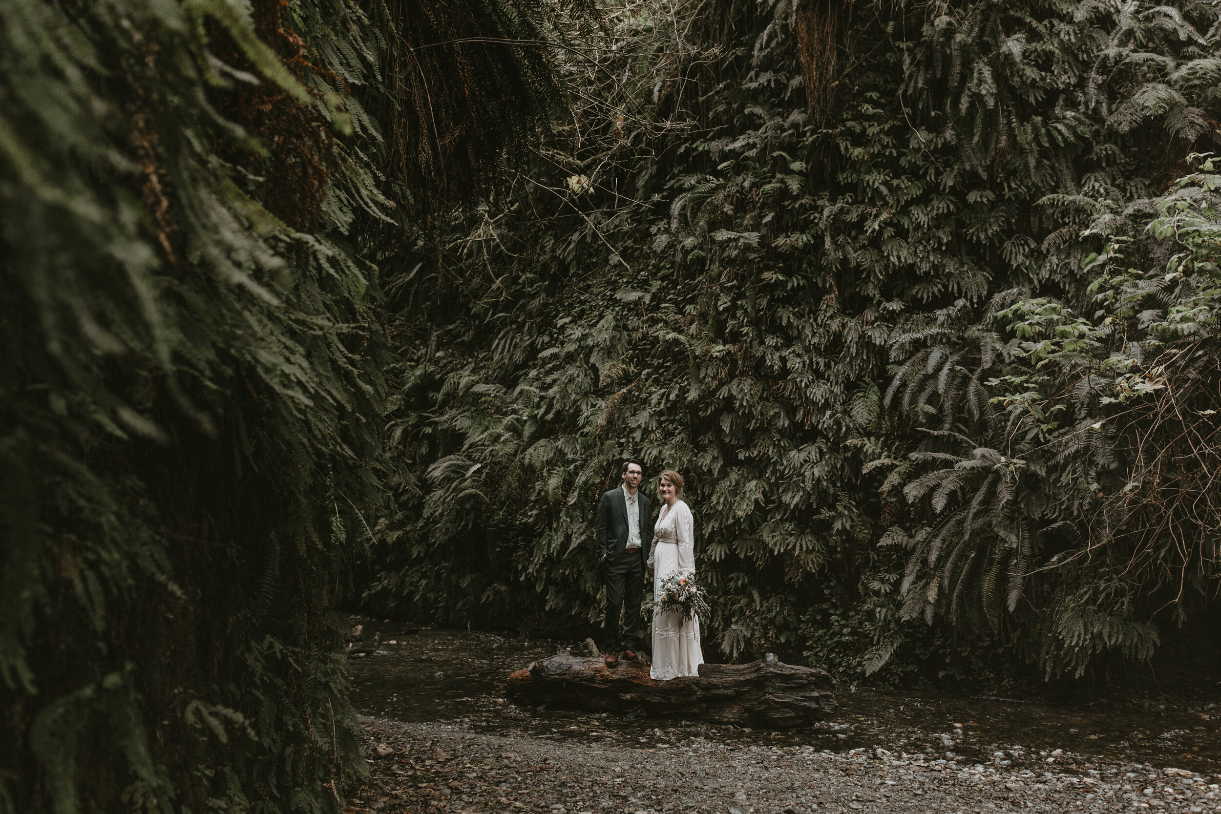 nicole-daacke-photography-redwood-forest-elopement-in-northern-california-patricks-point-coast-adventure-elopement-photography-redwoods-elopement-photographer-176.jpg