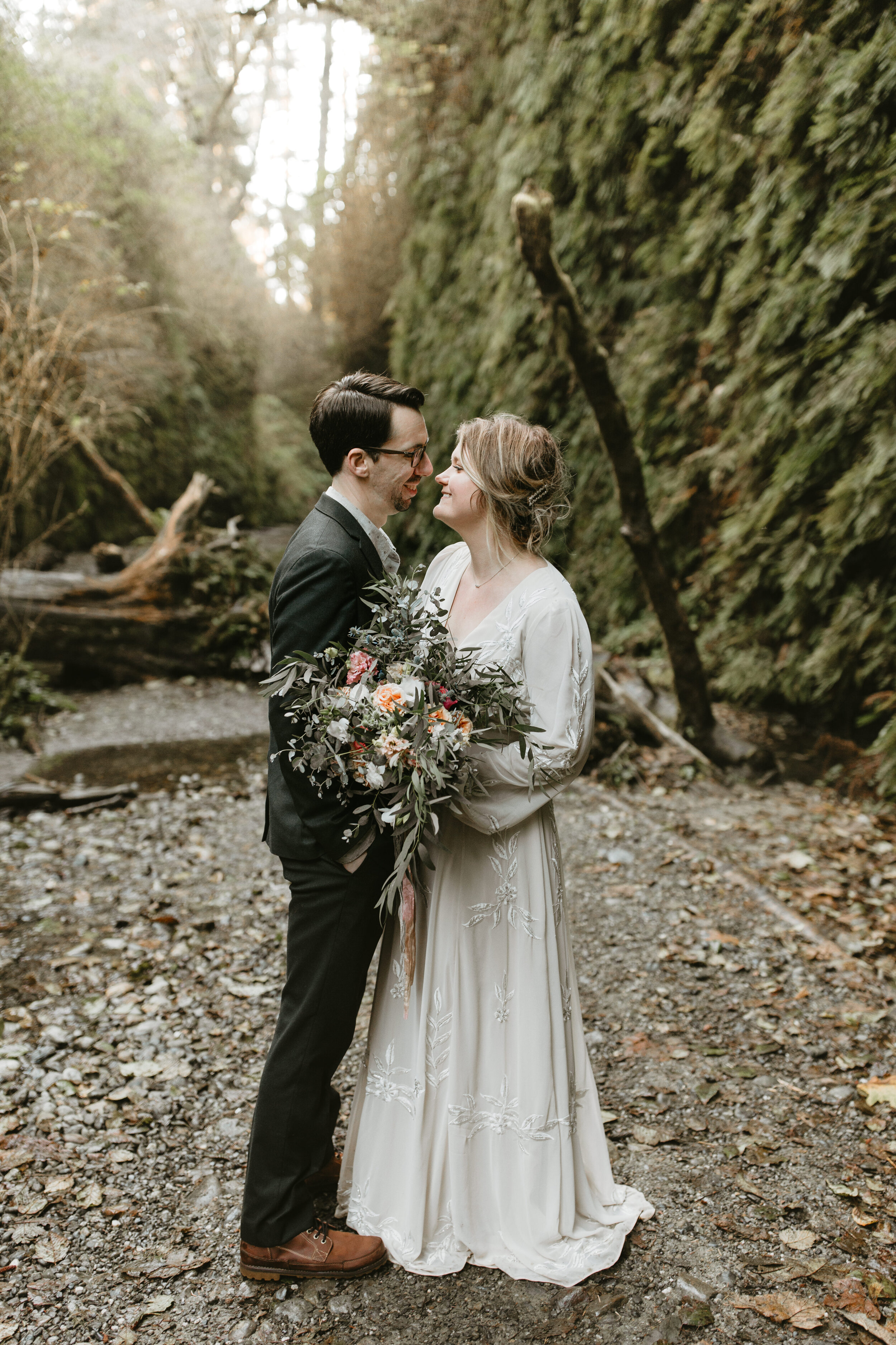 nicole-daacke-photography-redwood-forest-elopement-in-northern-california-patricks-point-coast-adventure-elopement-photography-redwoods-elopement-photographer-185.jpg