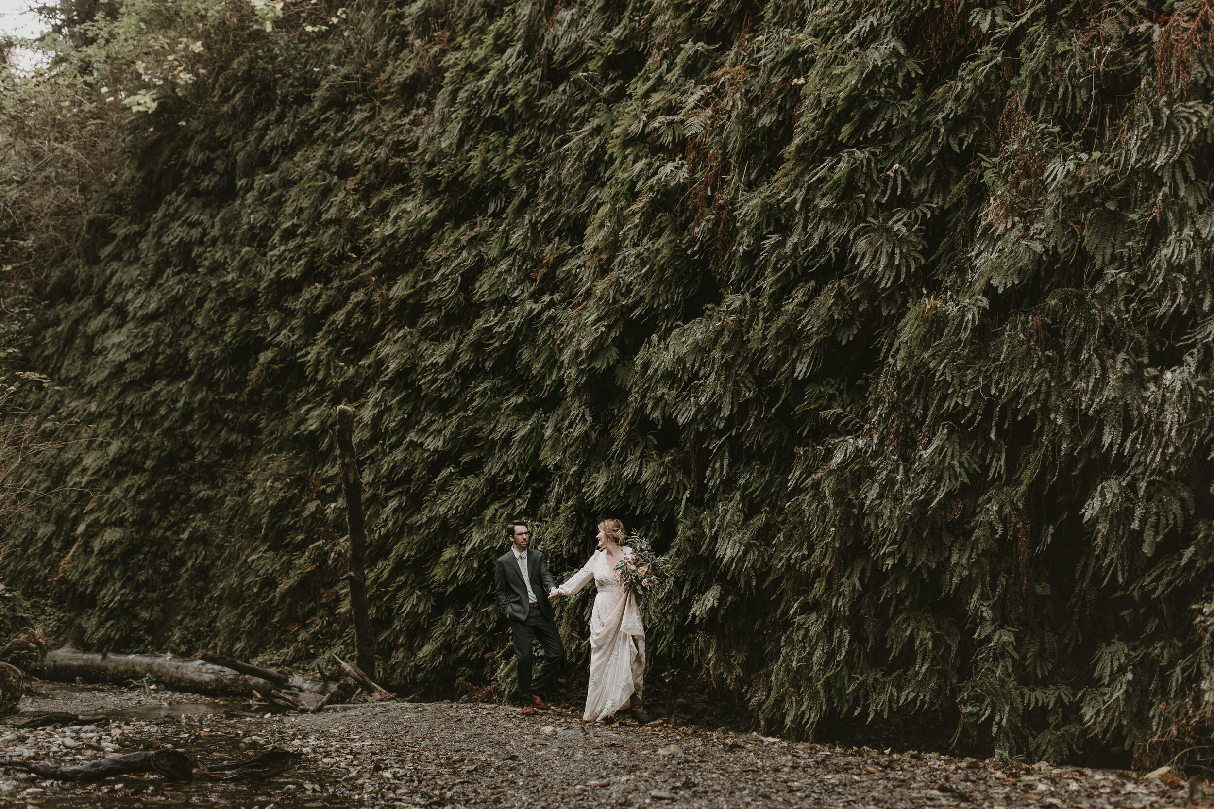 nicole-daacke-photography-redwood-forest-elopement-in-northern-california-patricks-point-coast-adventure-elopement-photography-redwoods-elopement-photographer-187.jpg