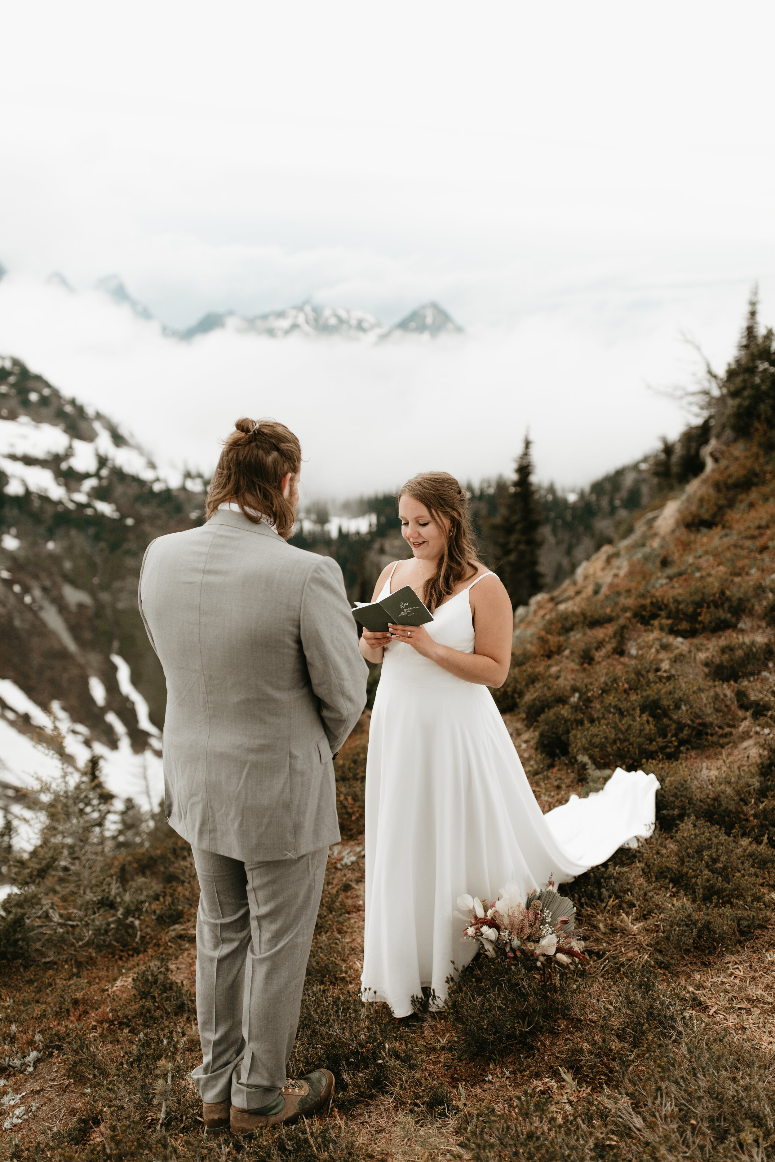 Nicole-Daacke-Photography-wedding-vows.jpg