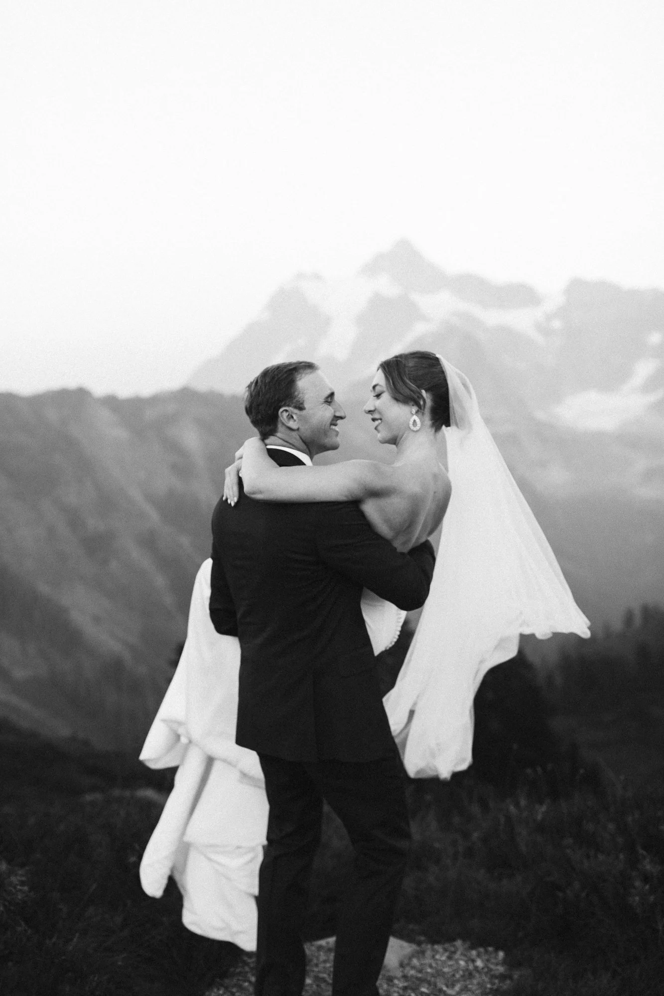 ultimate-guide-to-eloping-in-mt-baker-washington-1053.jpg