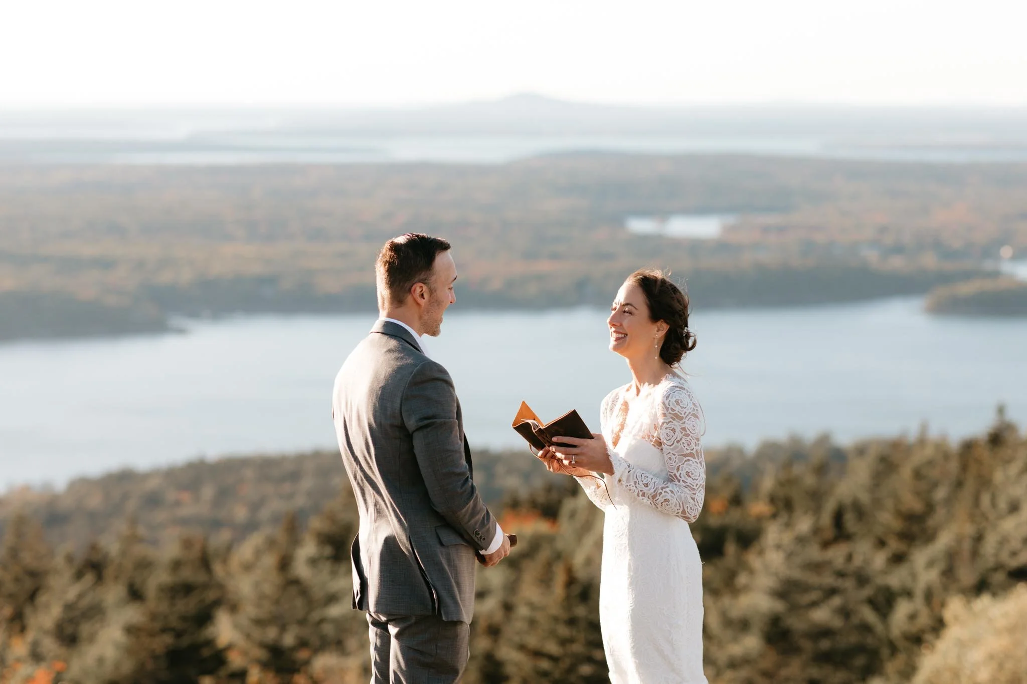 hiking_elopement_in_acadia_national_park_maine-146.jpg