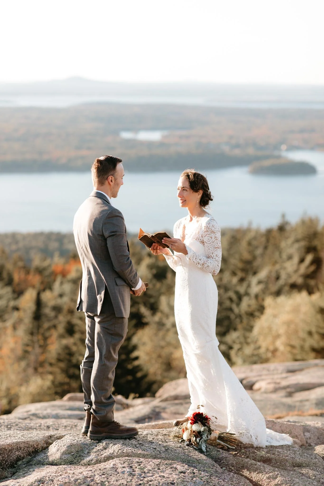 hiking_elopement_in_acadia_national_park_maine-147.jpg